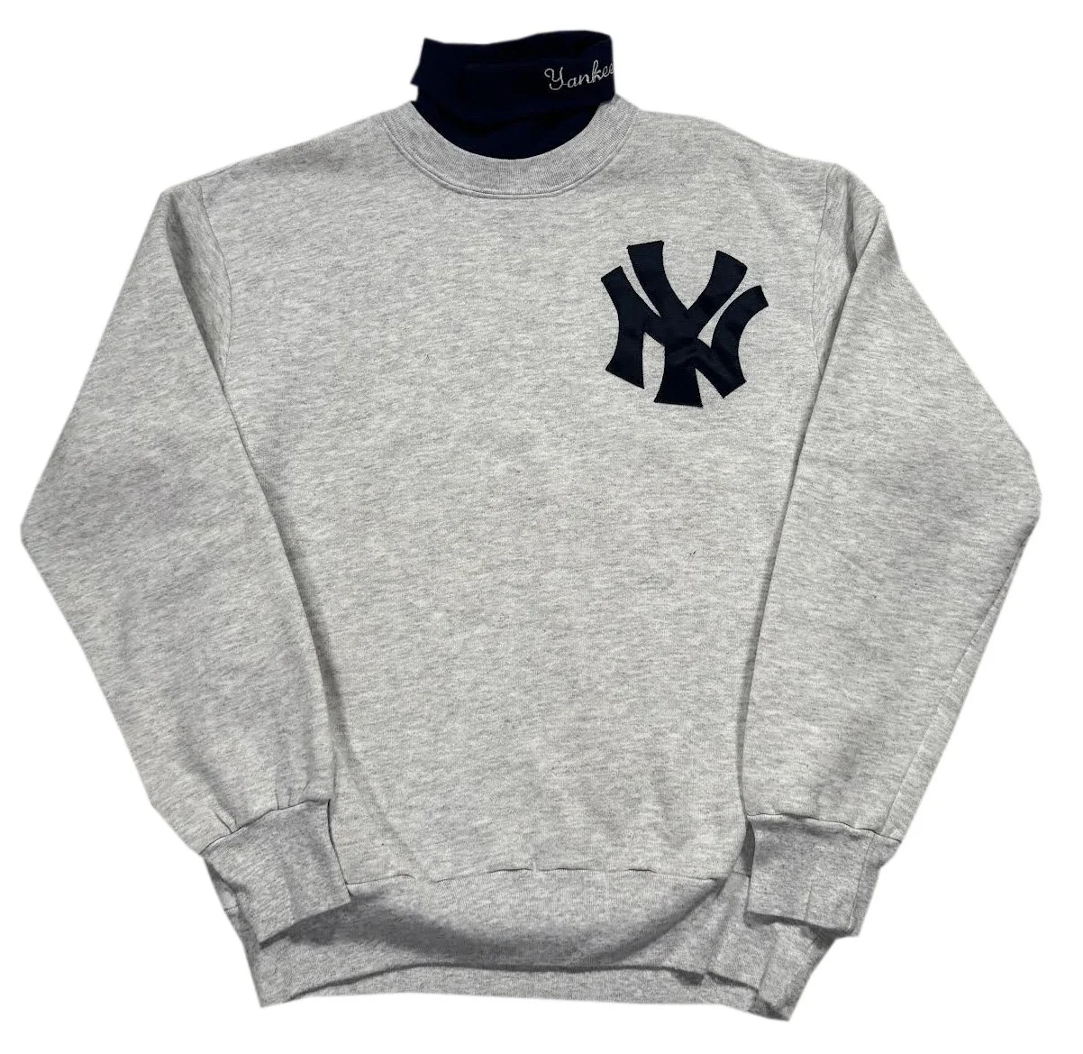 Vintage Majestic New York Yankees Crewneck Turtleneck (Size M)