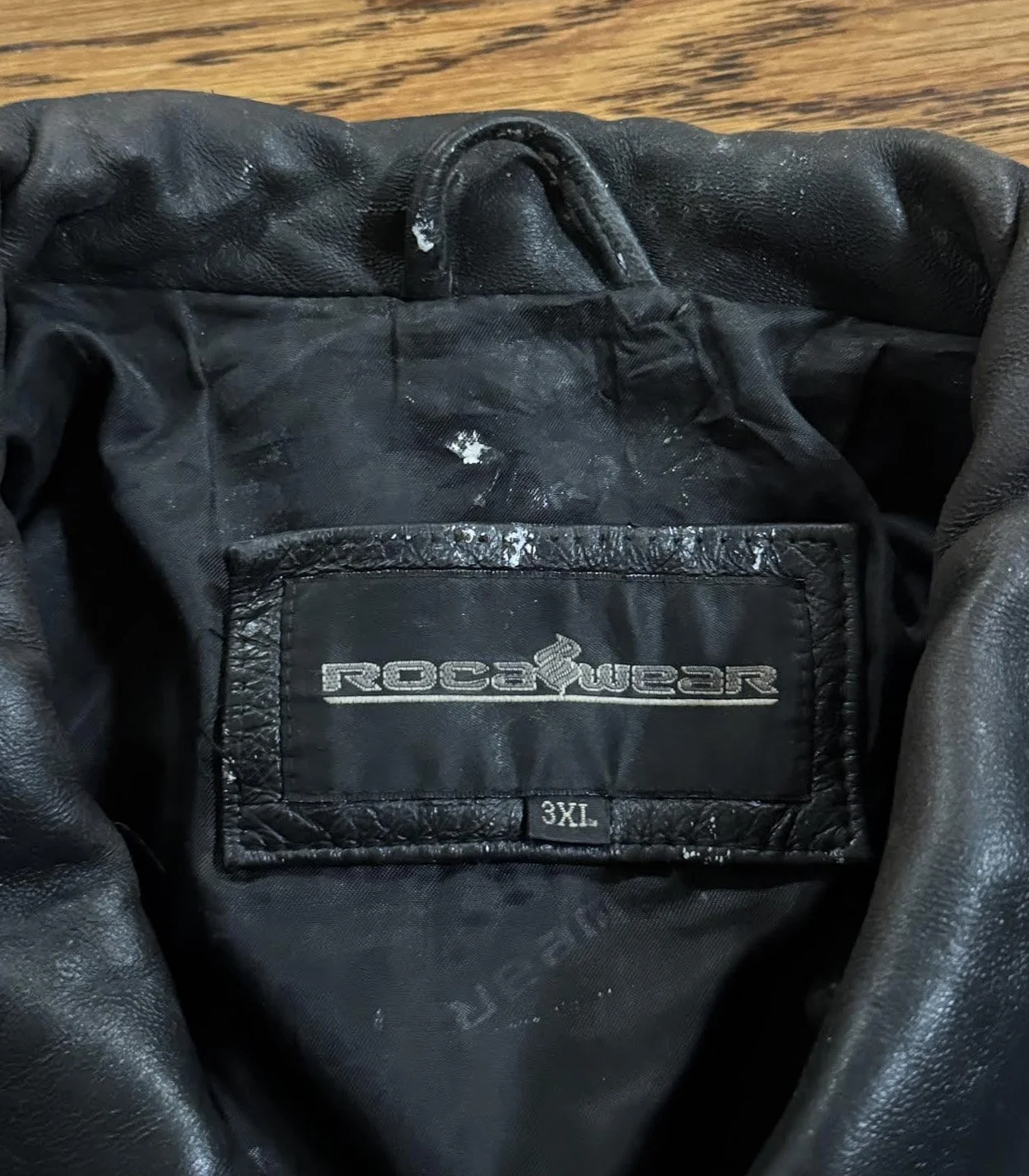 Rocawear tag.jpg