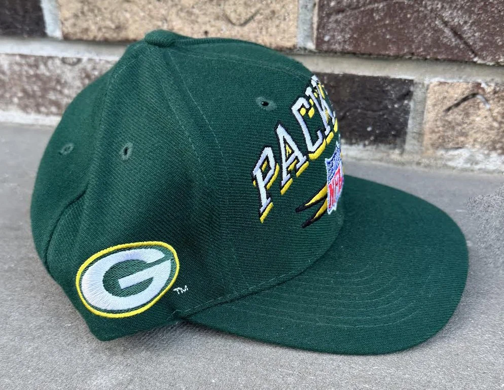 side of Green Bay Packers Snapback.jpg