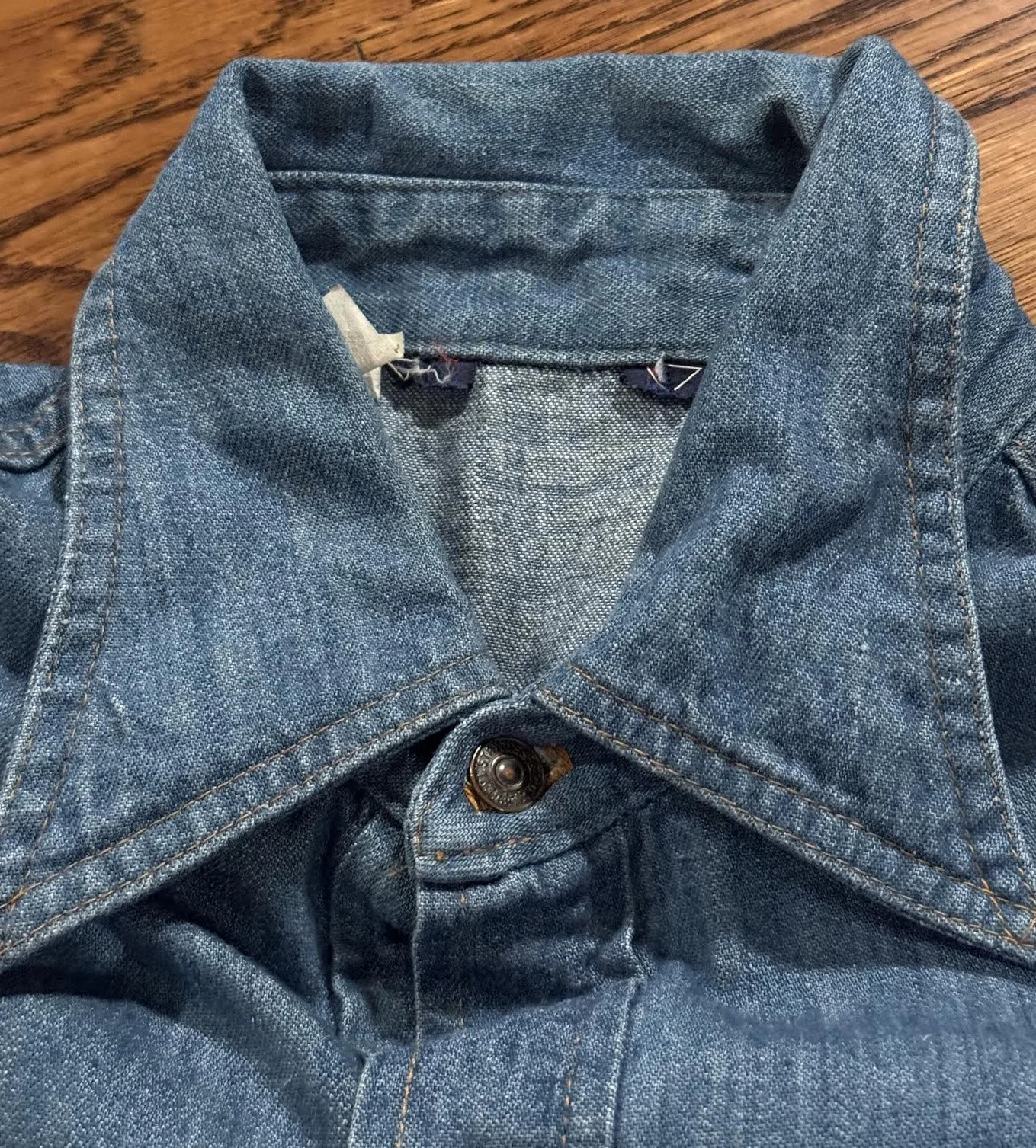 missing levi tag.jpg