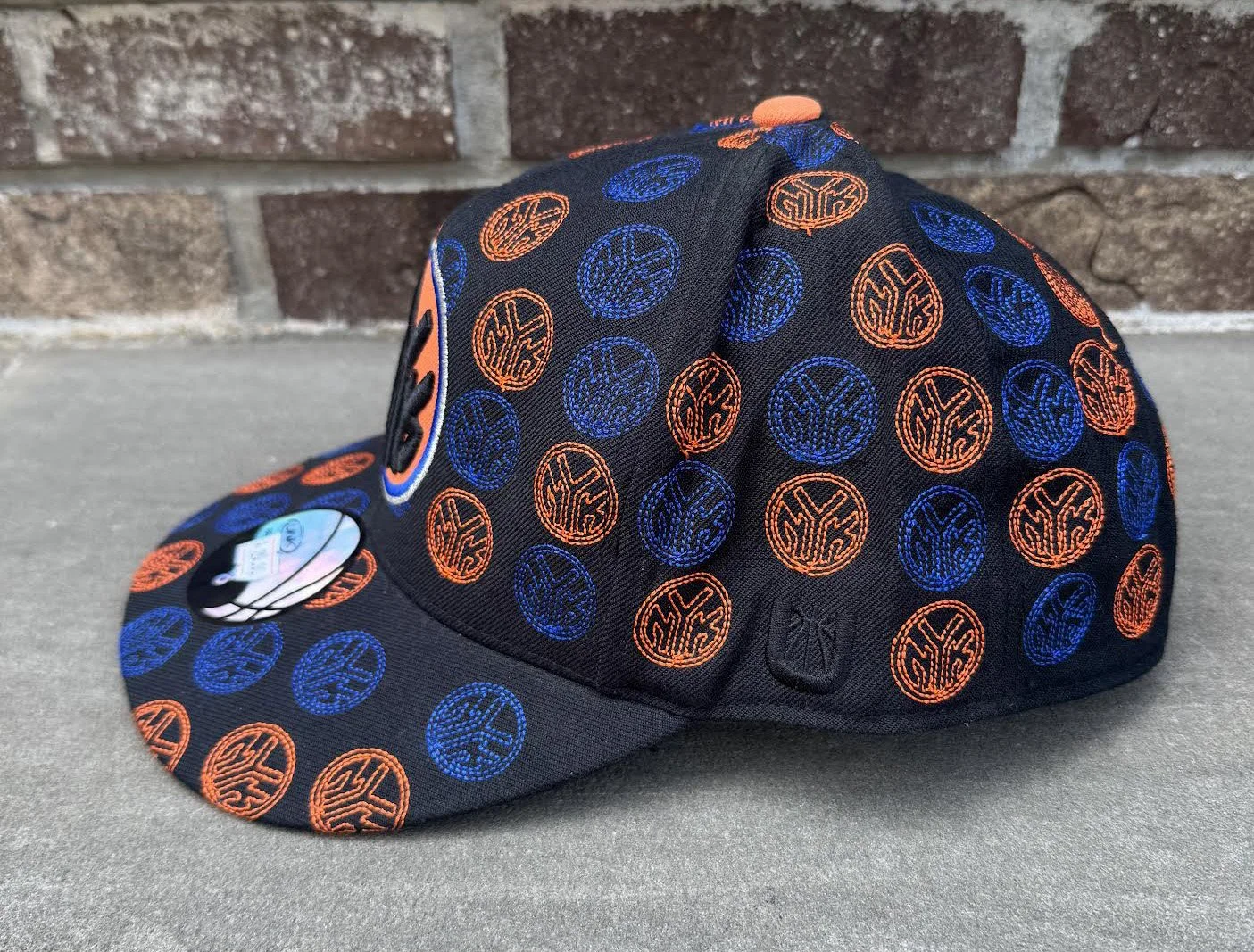 side of Knicks UNK hat.jpg