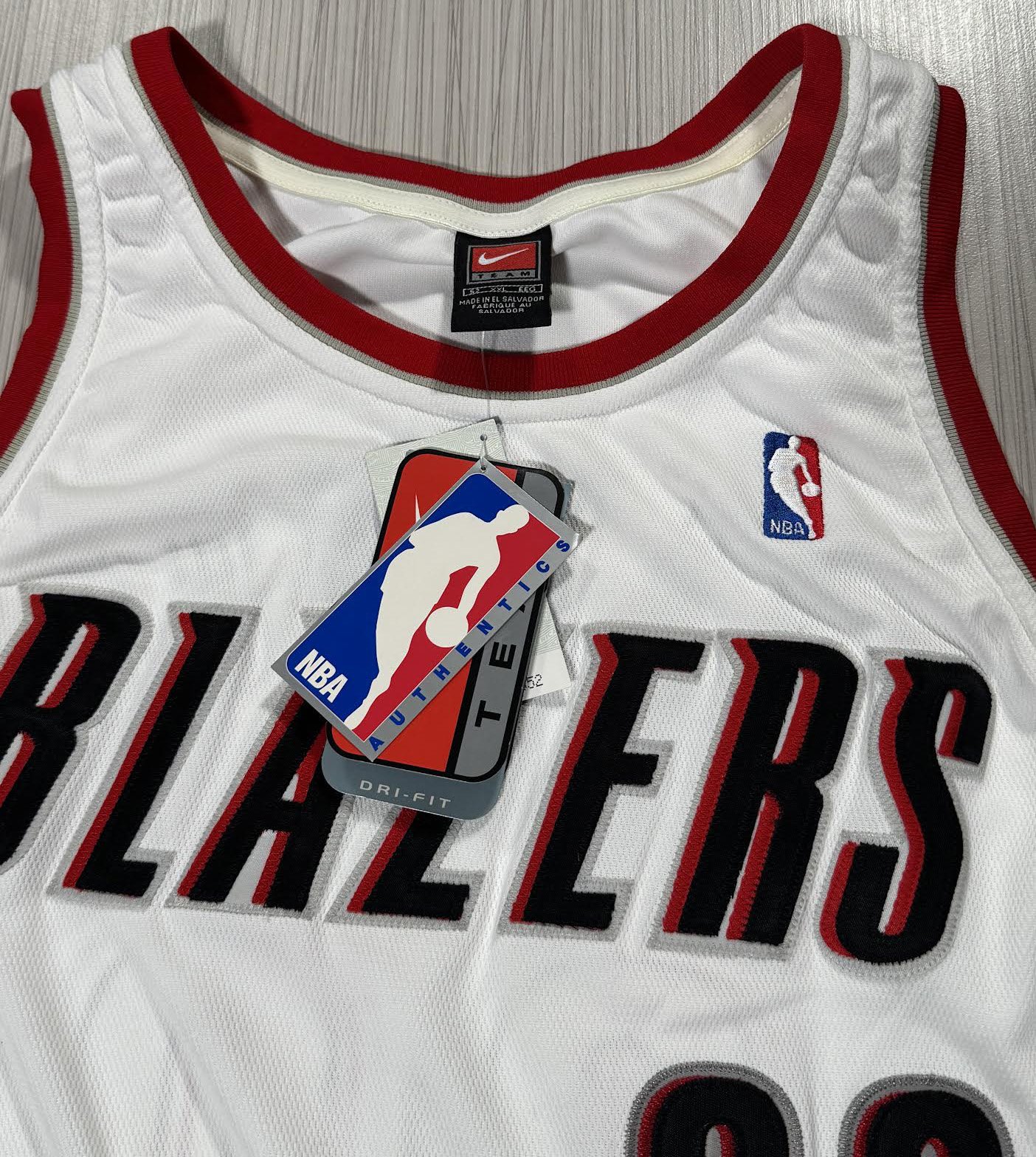 Blazers Authentic Jersey tags.jpg