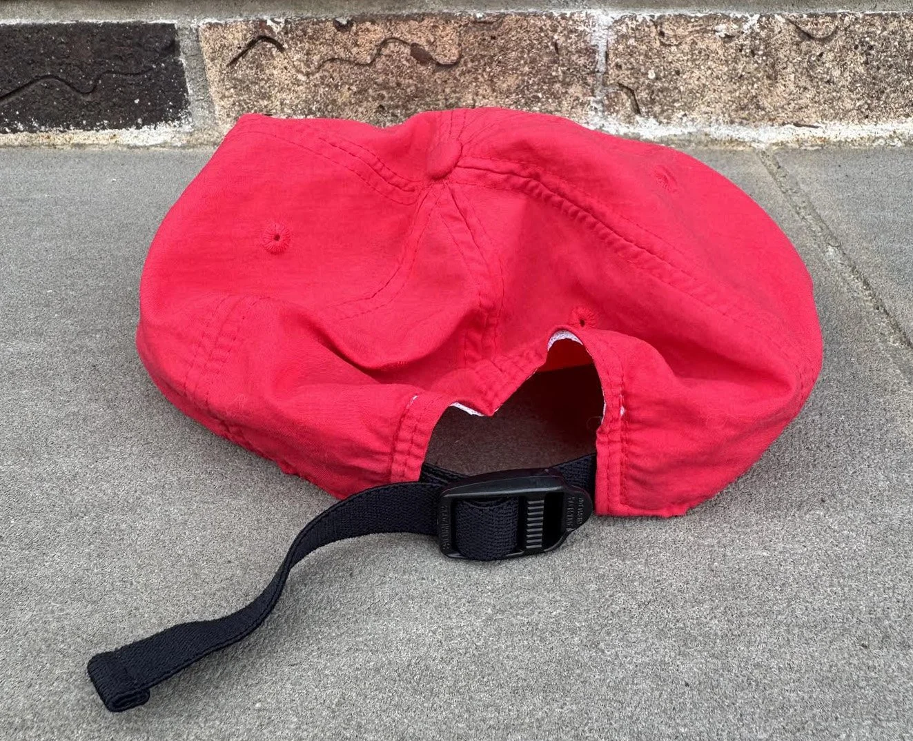 back of Columbia Sportswear hat.jpg