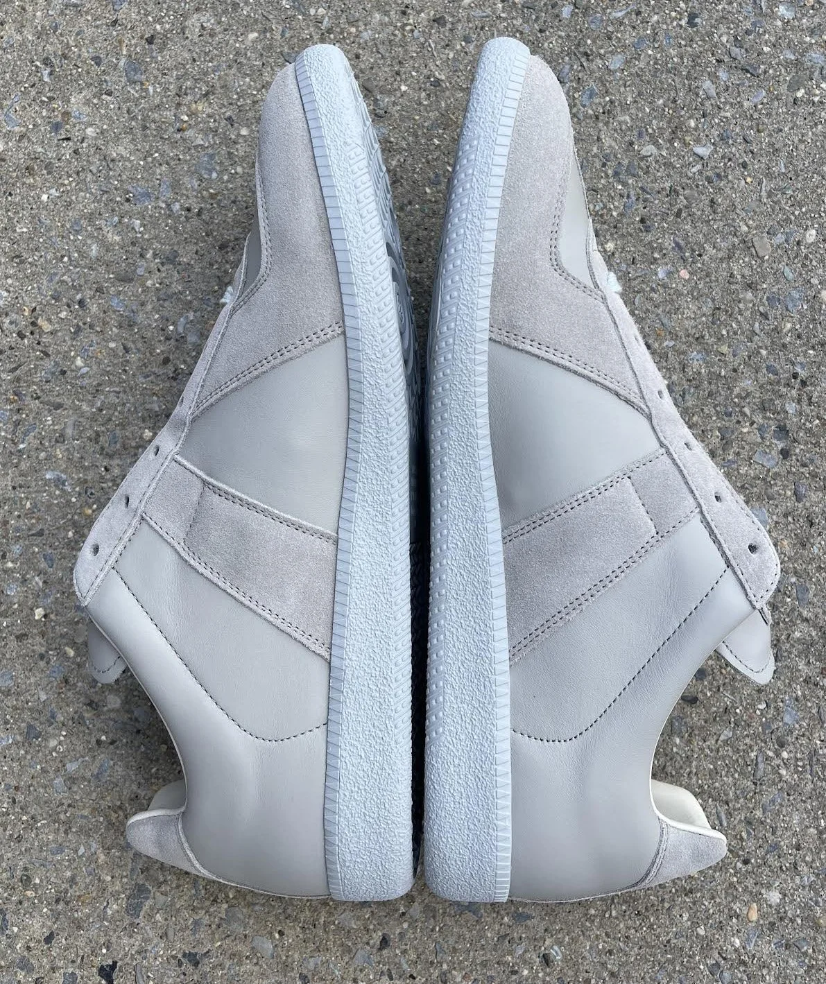 side of grey repilca .jpg