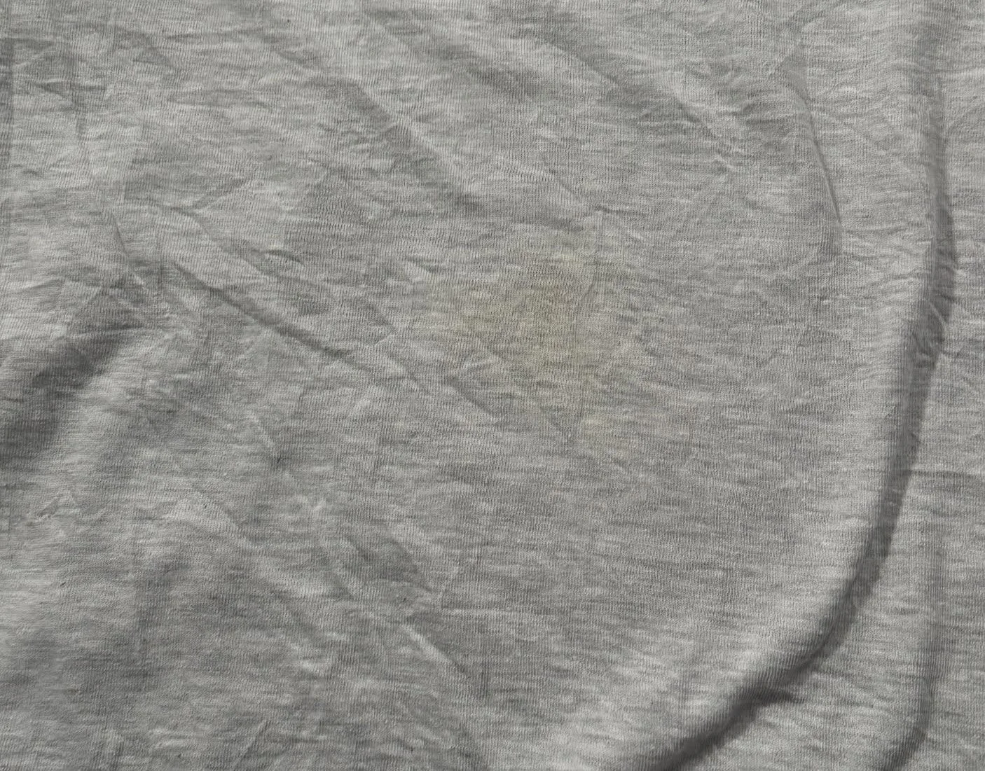 hard to see spot on back .jpg