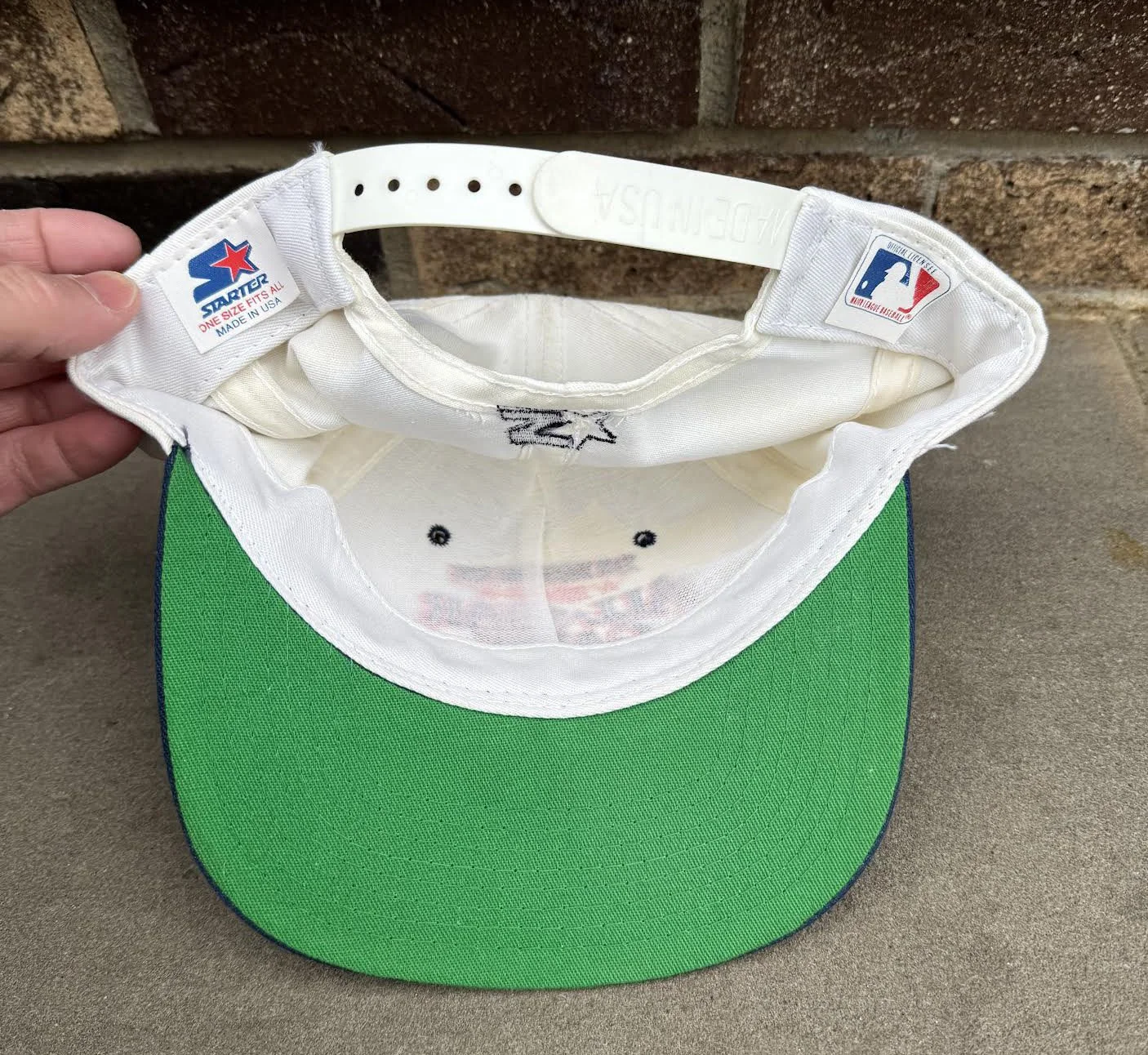 inside of starter ASG 92 hat.jpg
