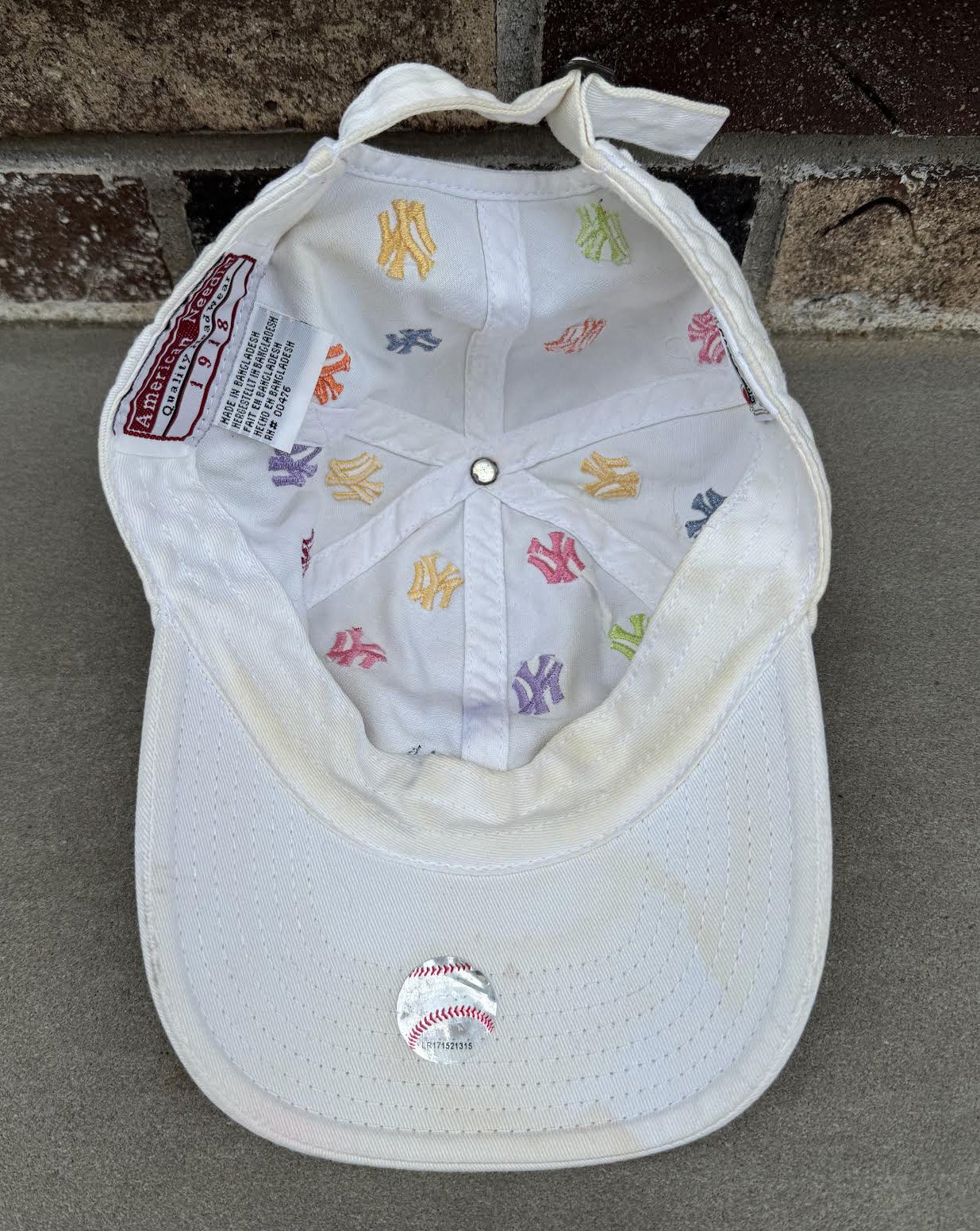 inside of Yankees hat.jpg
