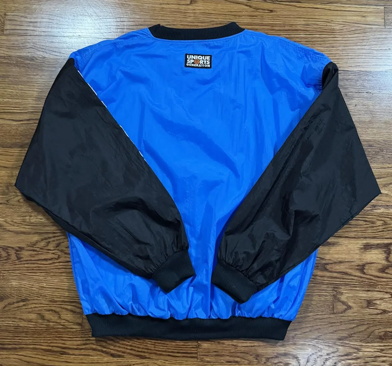 back of Unique Sports Generation Windbreaker Knicks.jpg