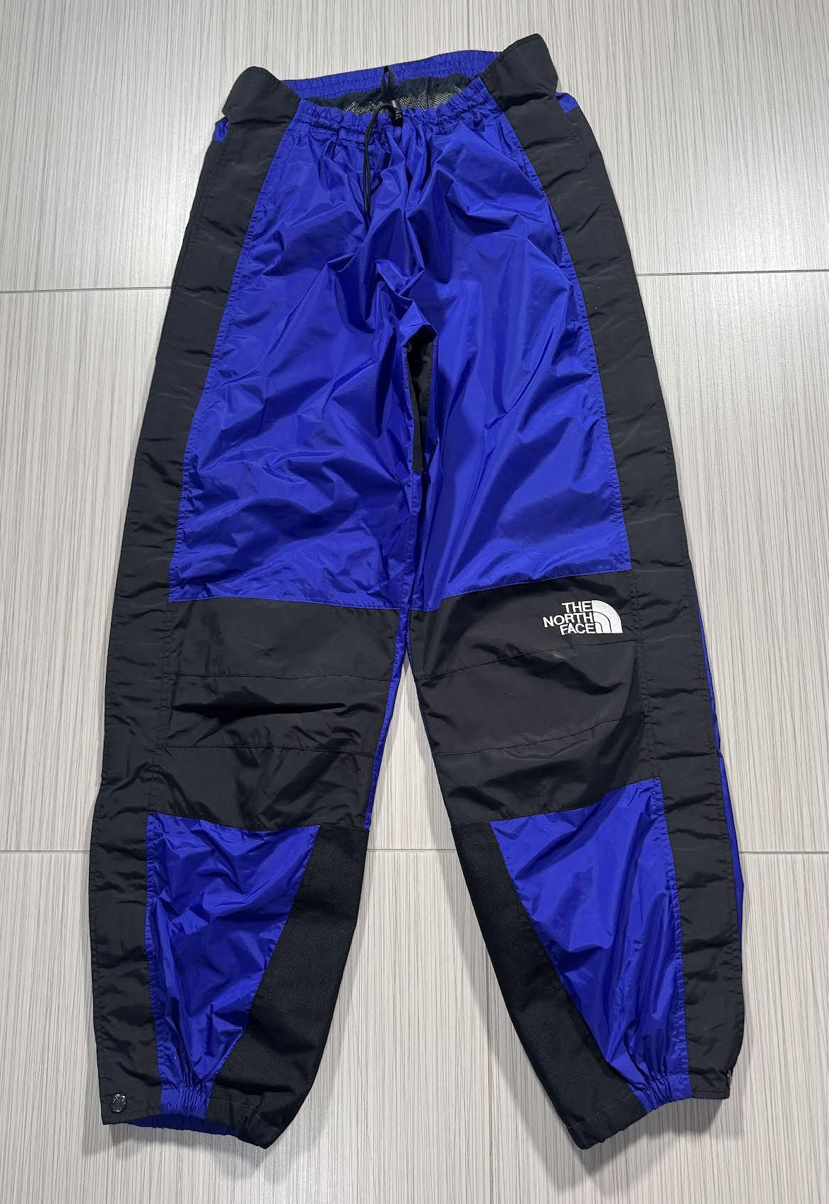 Front of The North Face Gore-Tex Blue Pants.jpg