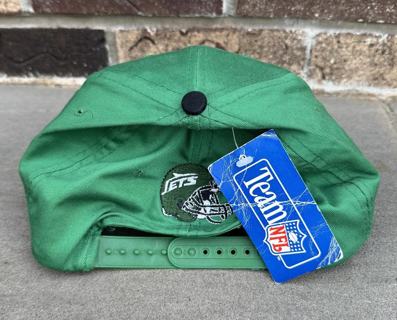 Back of Jets Snapback.jpg