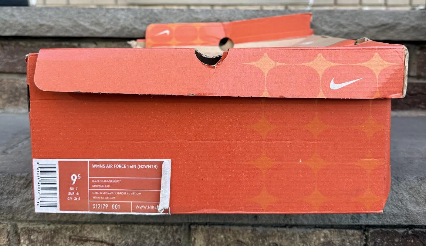 Box of Wmns Af1 box .jpg