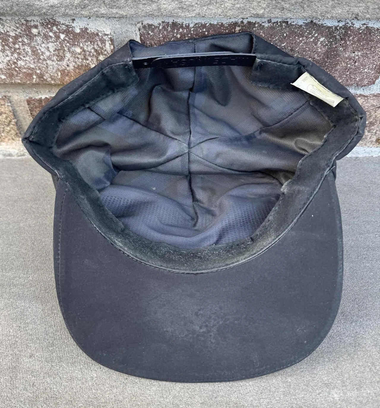 inside of Gore hat.jpg