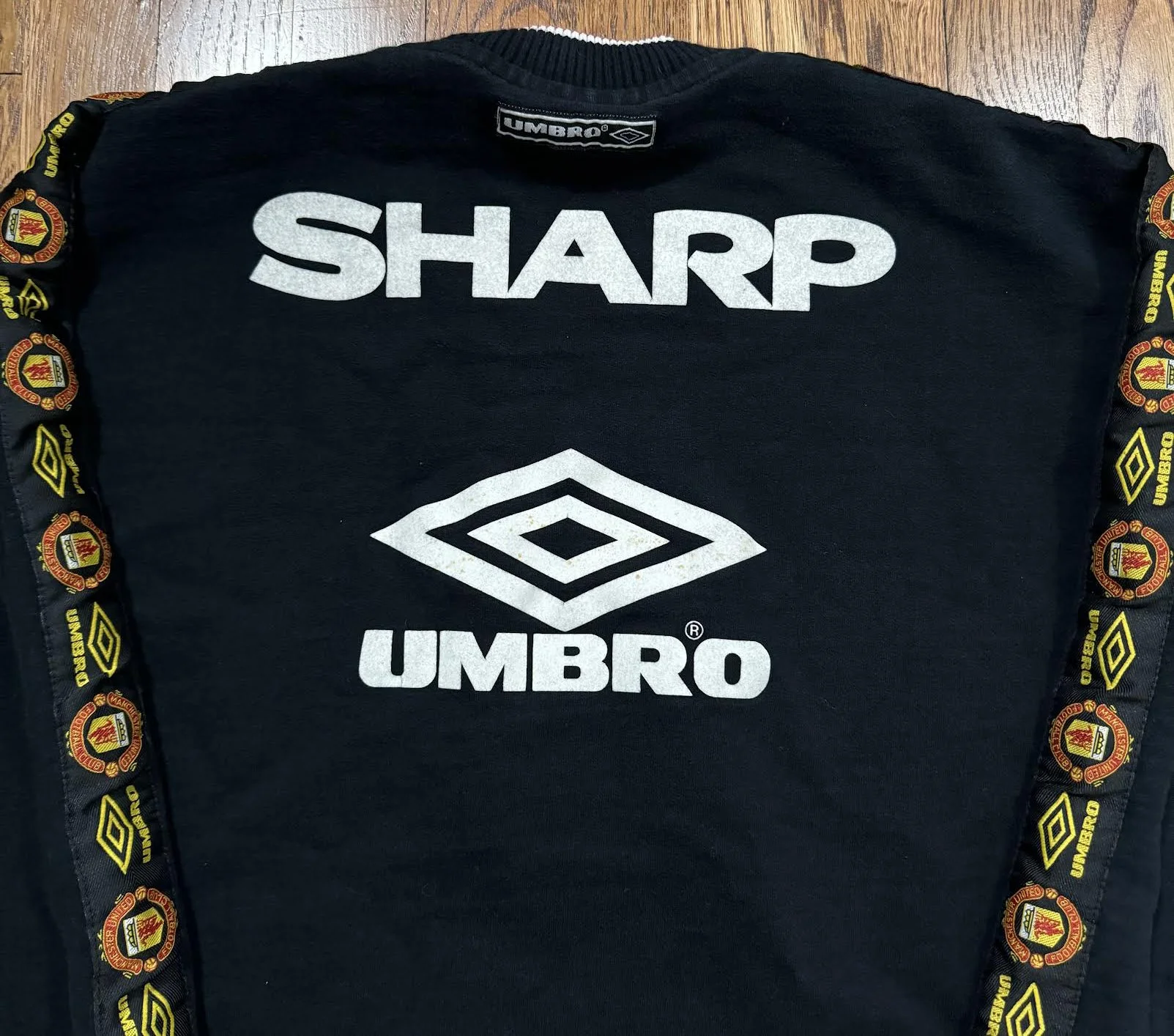 back of Umbro Close up .jpg