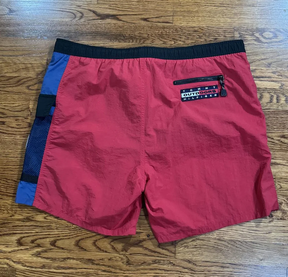 Back of Tommy Outdoors shorts .jpg