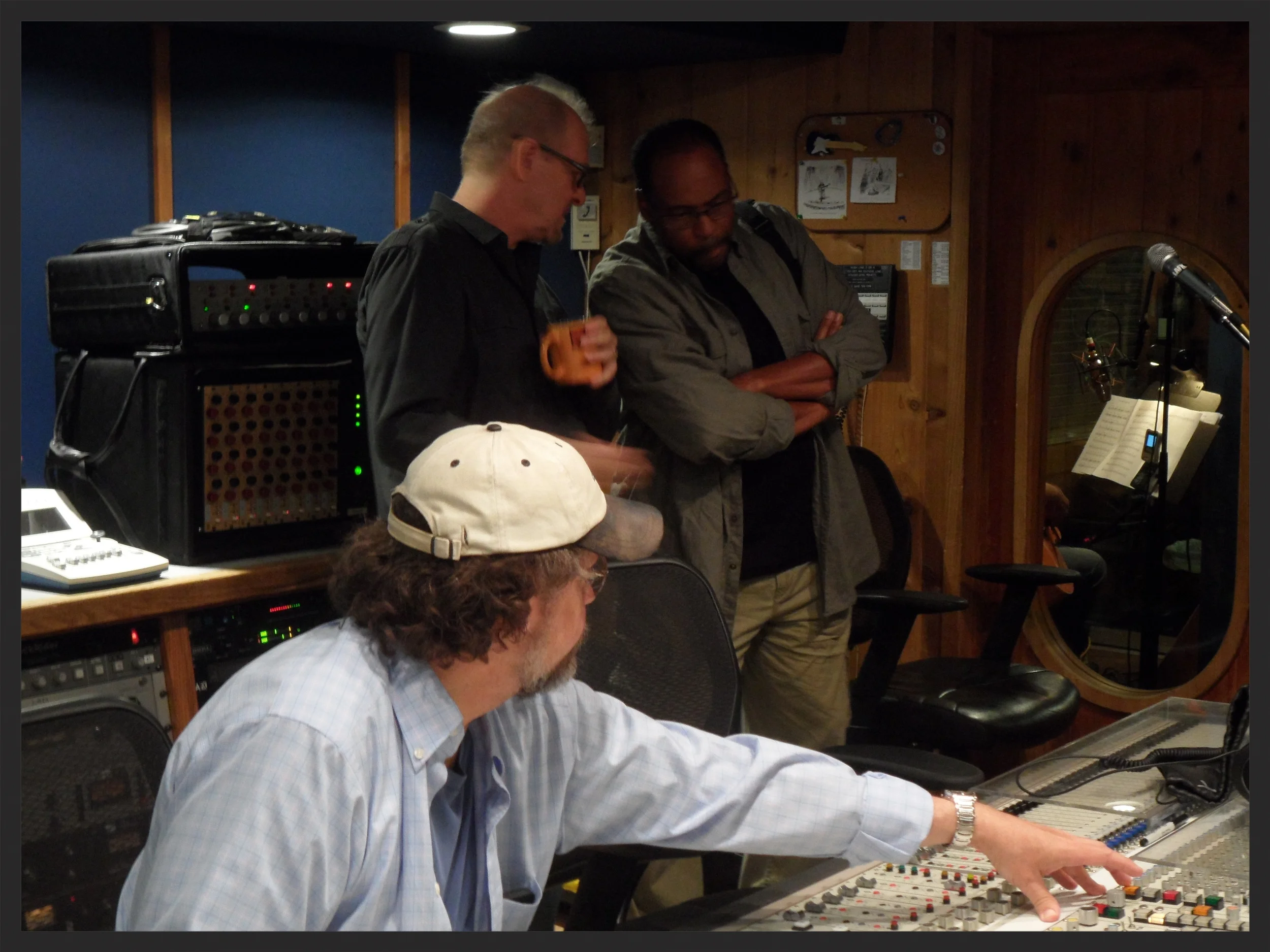 Nic. w/ pianist Todd Cochran & Mike Aarvold at the board
