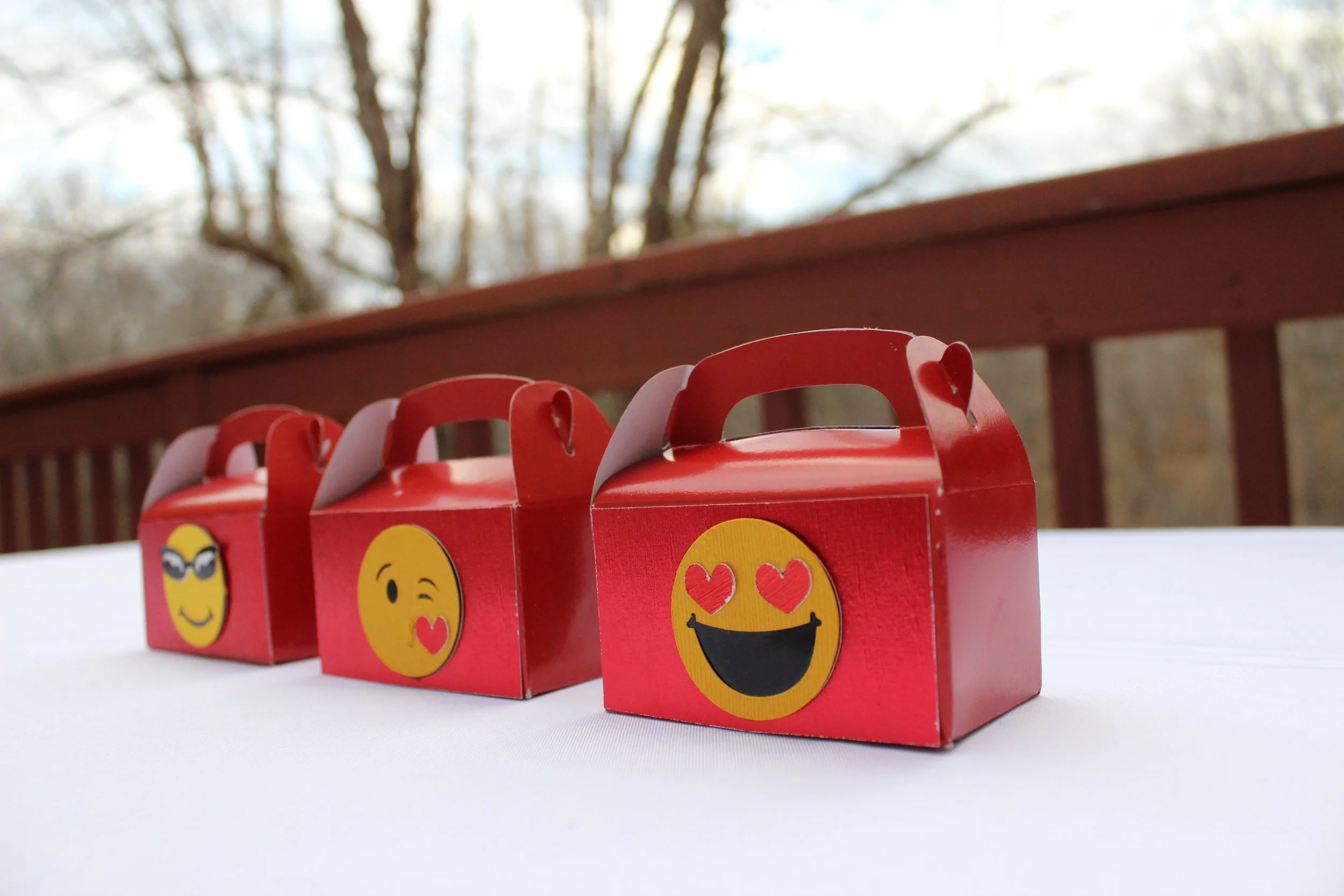 Emoji gram red(1).JPG