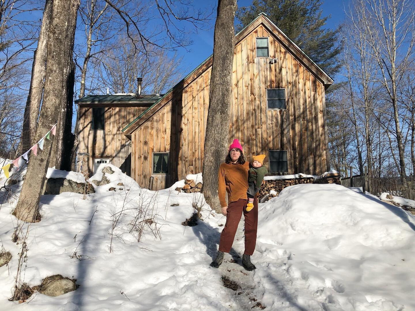 ❤️ Thanks to everyone who bought work, checked it out, and shared it! We are much happier about it than this photo tells you. Makes my heart the fullest!!Packing up pots today to send out tomorrow! If you&rsquo;re local - keep your eyes open on Valen