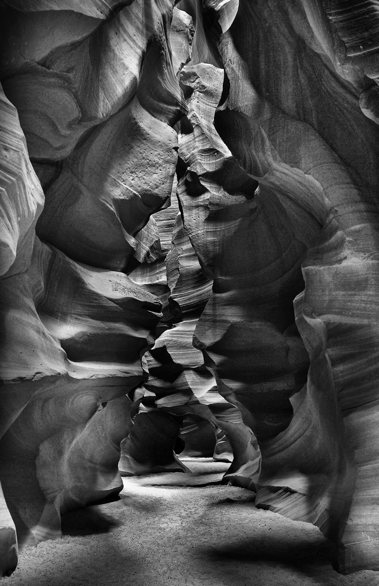 Antelope_Canyon_Page_BW.jpg