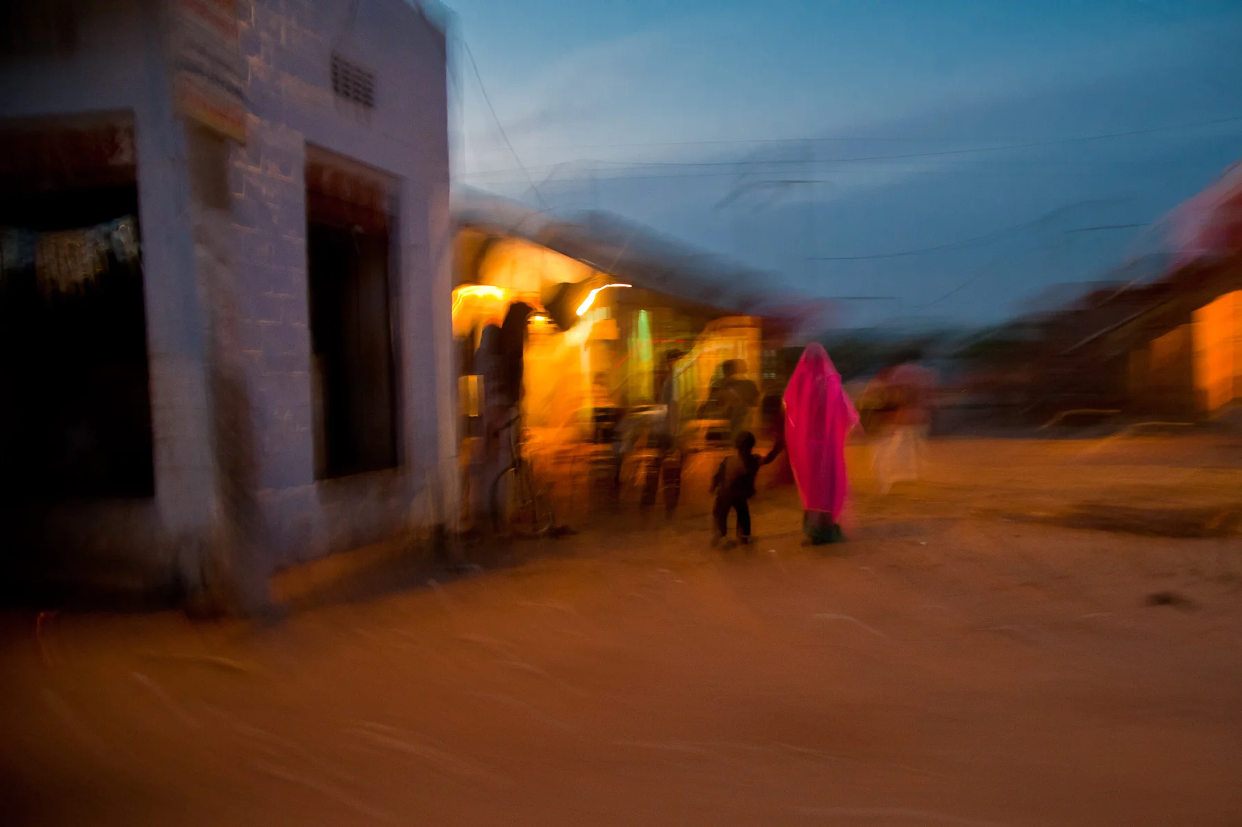 India_MotherAndChild.jpg