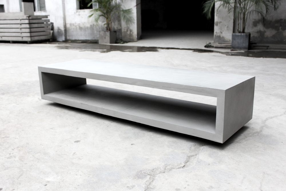 Monobloc TV bench