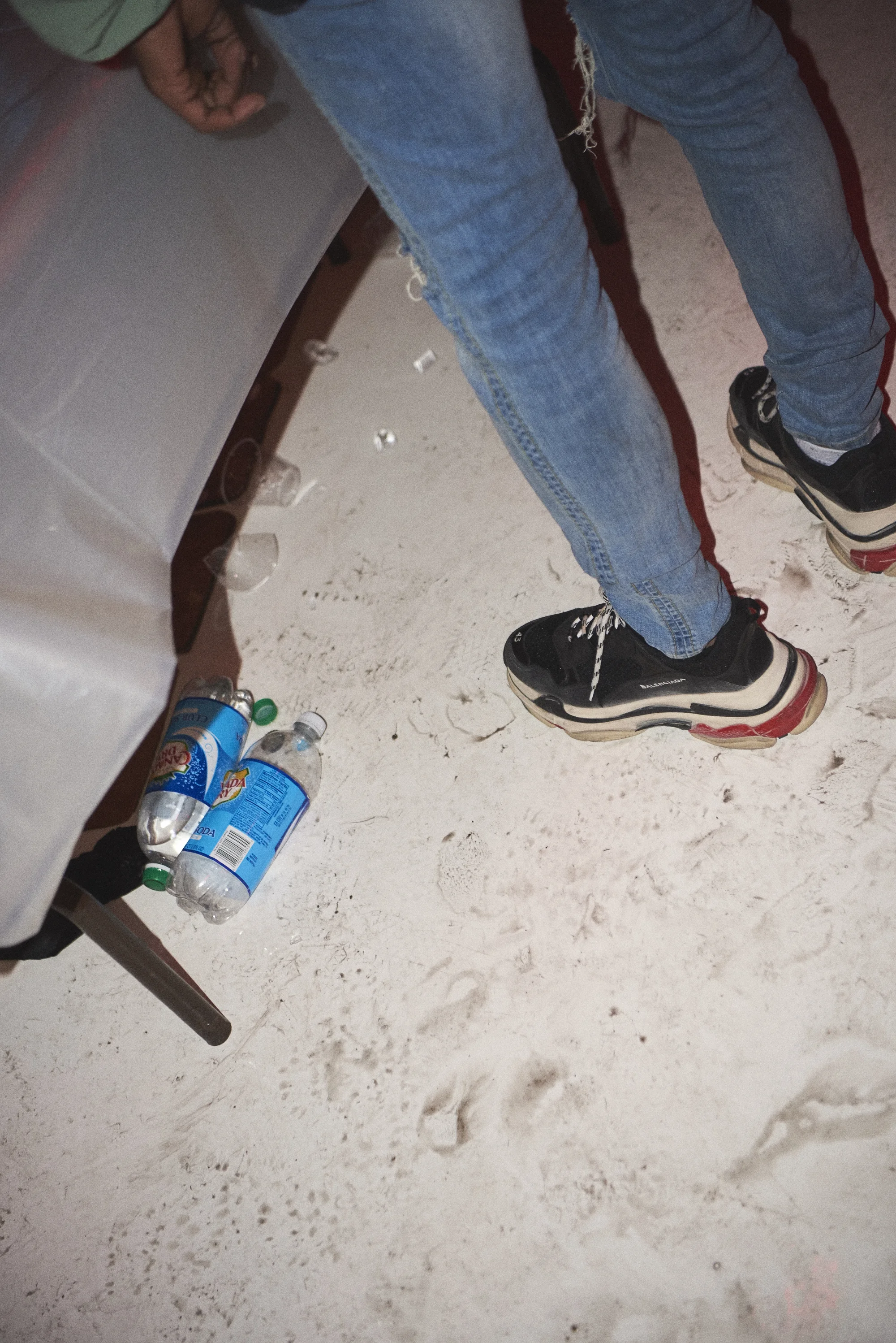 DOWNSTAIRS_40.jpg