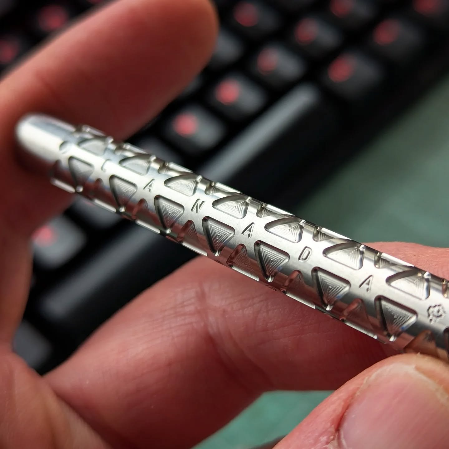 The 'Canadian' pen machining came out a bit smaller than expected! Adjusted the size up about 30% for the production variants...which means this one gets to live in my pocket!
Pretty impressed with the tolerances considering this is coming off the Ke