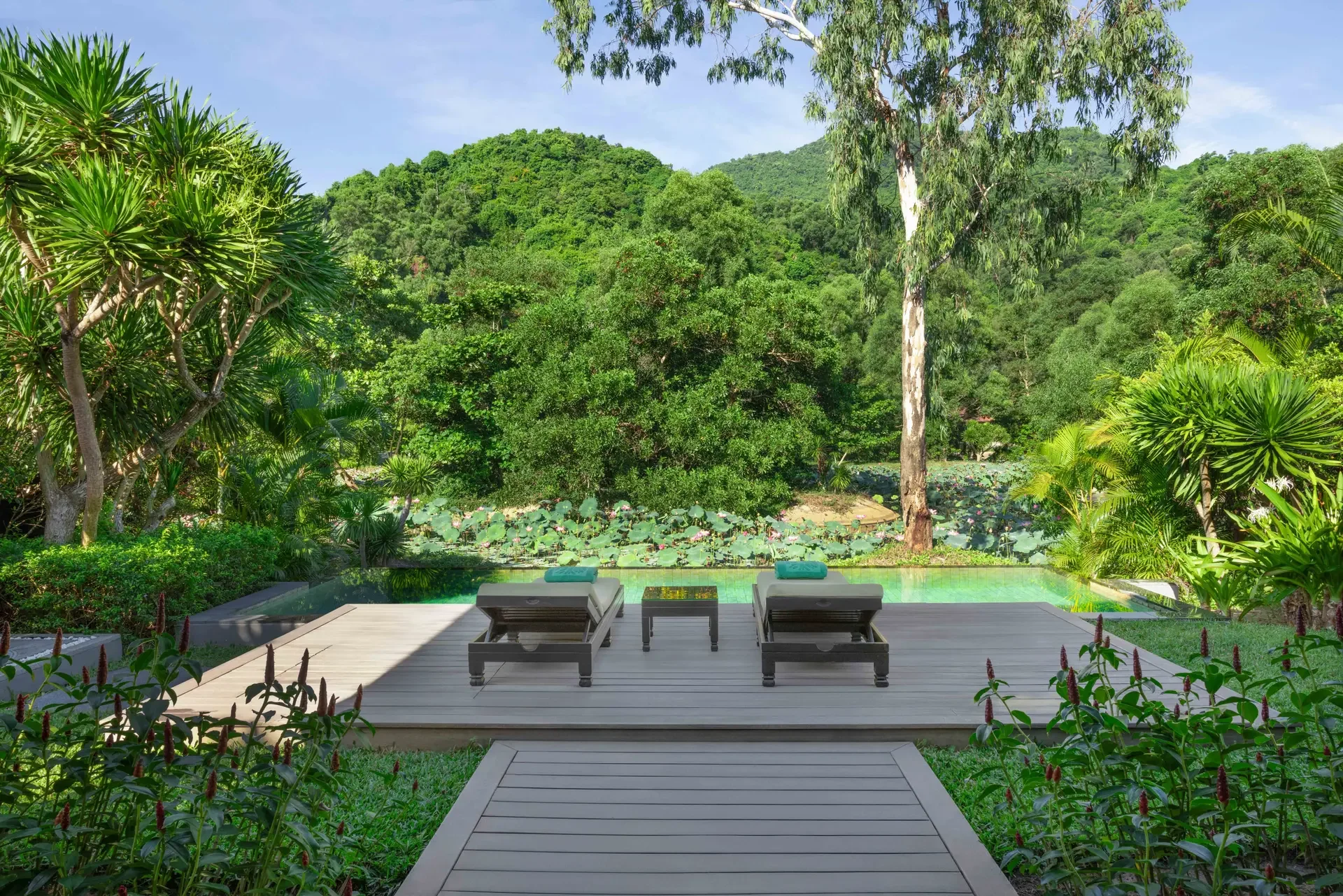 BT-LANGCO-%20Lagoon%20Pool%20Villa%20-%20Private%20Infinity%20Pool%201.webp
