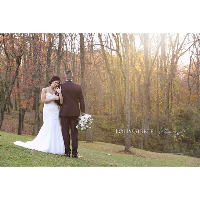 #TBT To The Day Jess 💘 Nick Said &ldquo;I Do&rdquo; At The Always Stunning @MoonstoneManor 💞
*
*
*
*
*
#wedding #weddingday #weddingstyle #weddinglove #weddingphotos #photography #photographer #tonygibblephotography #TGP #love 
#justmarried #mrandm