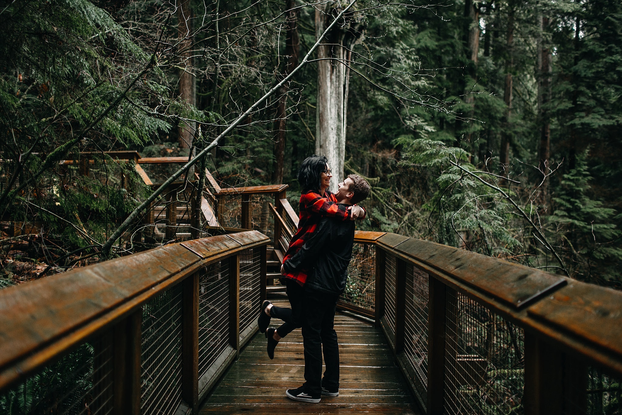 aileen-choi-photo-capilano-suspension-bridge-engagement-photos_0032.jpg