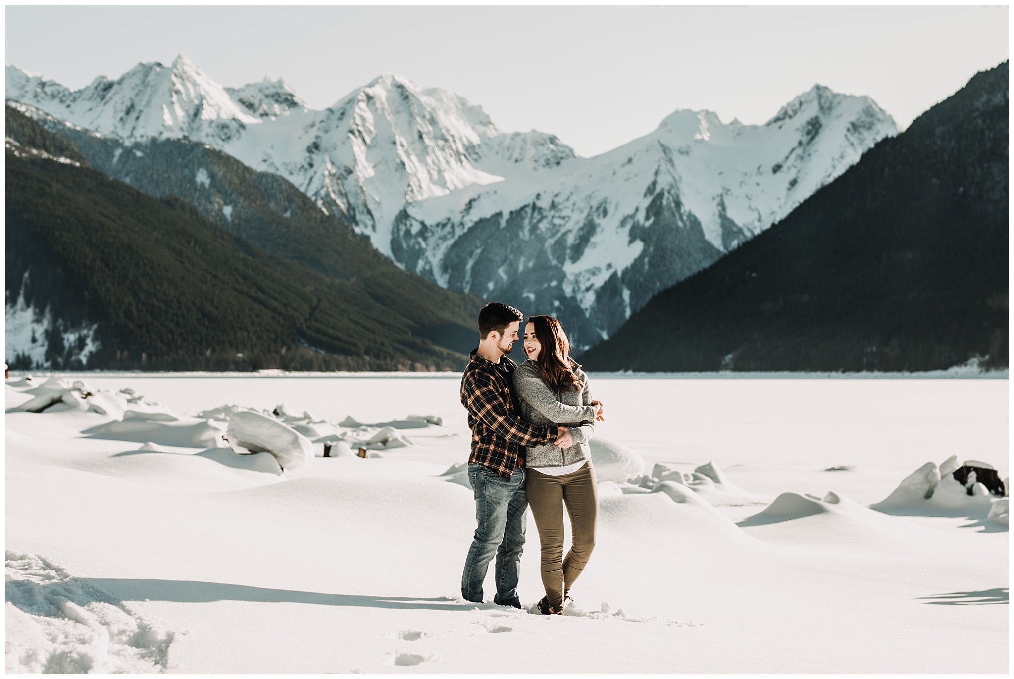 couple in front of mountains at jones lake engagement session