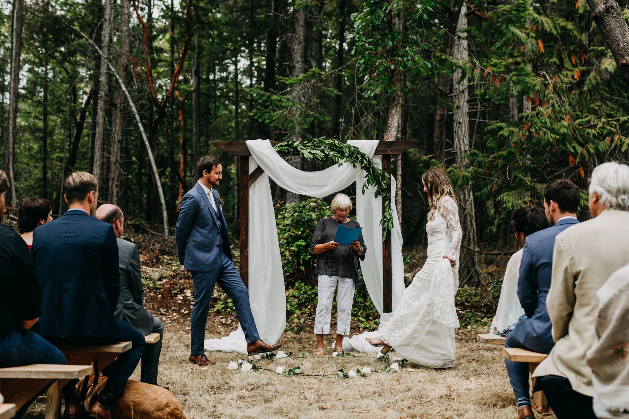 mona-rylan-mayne-island-wedding-aileen-choi-photo-web-466.jpg