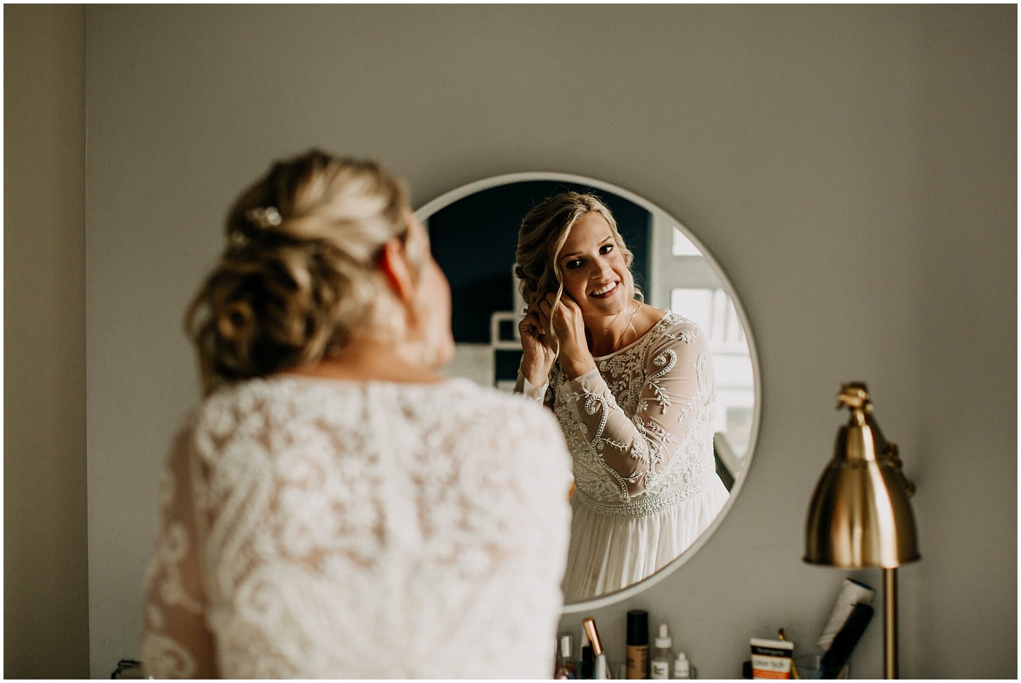 bride getting ready for settlement building wedding
