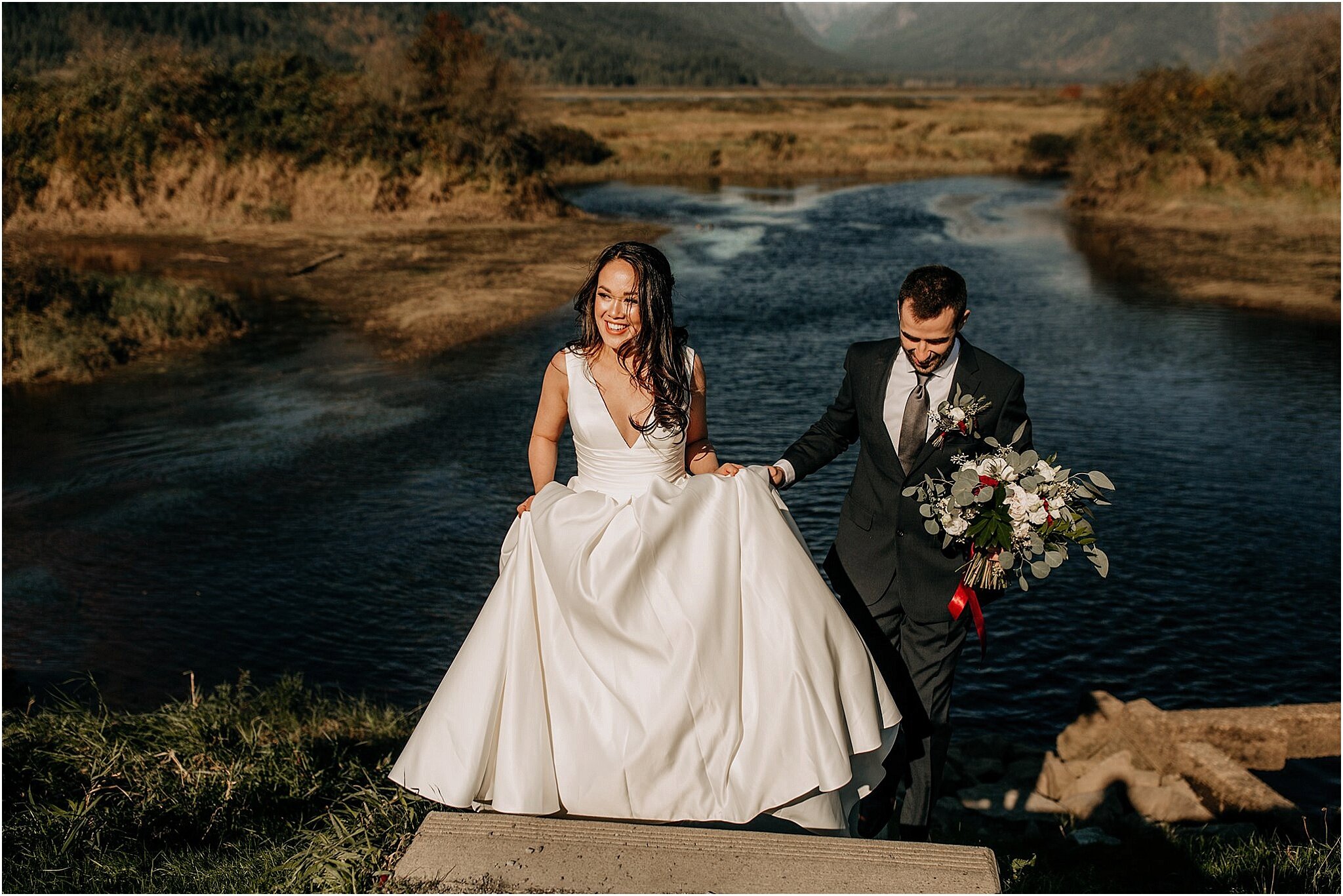 bride and groom pitt lake bc