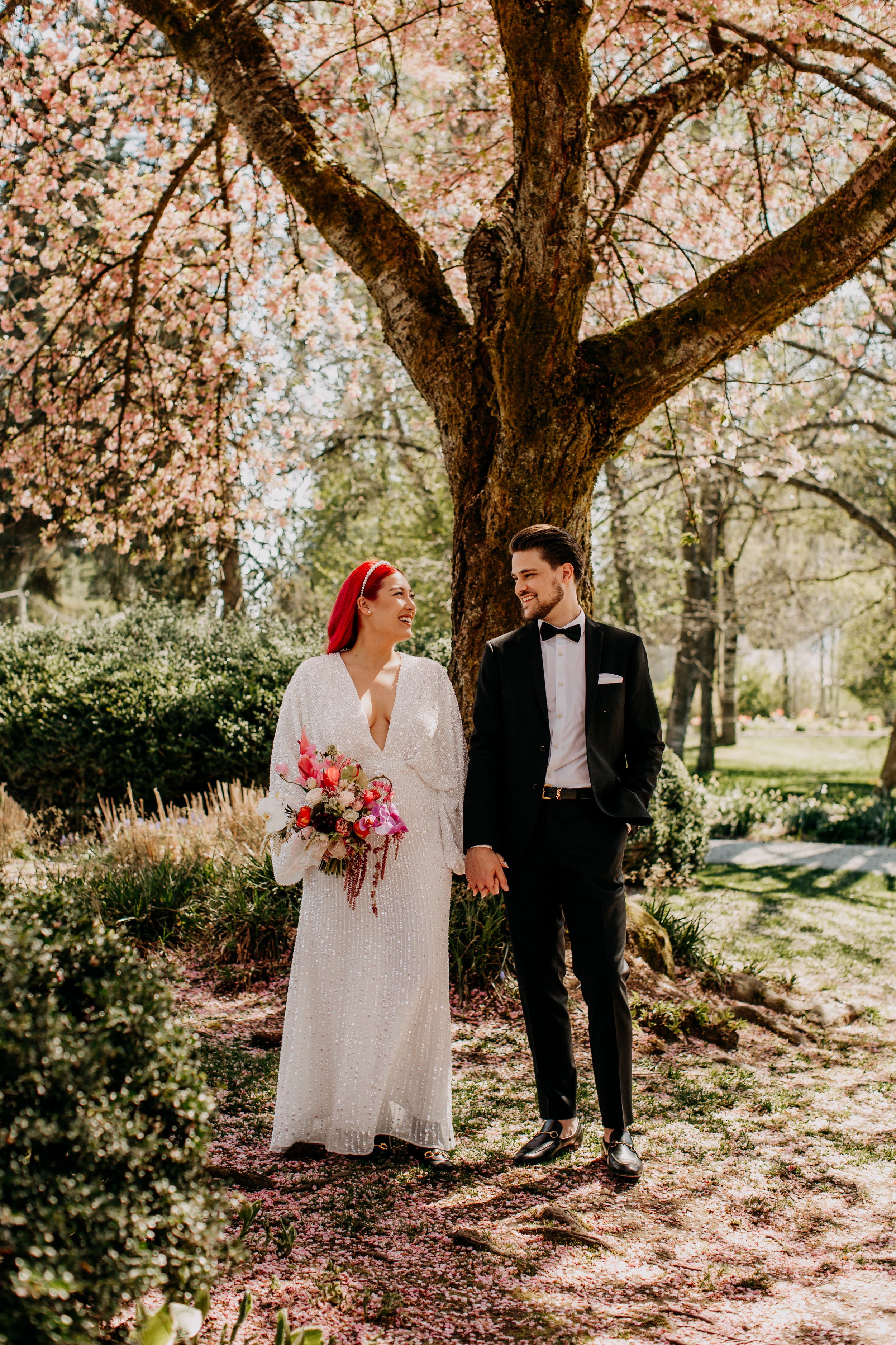 como-lake-park-coquitlam-elopement-aileen-choi-photo-max-igor-26.JPG