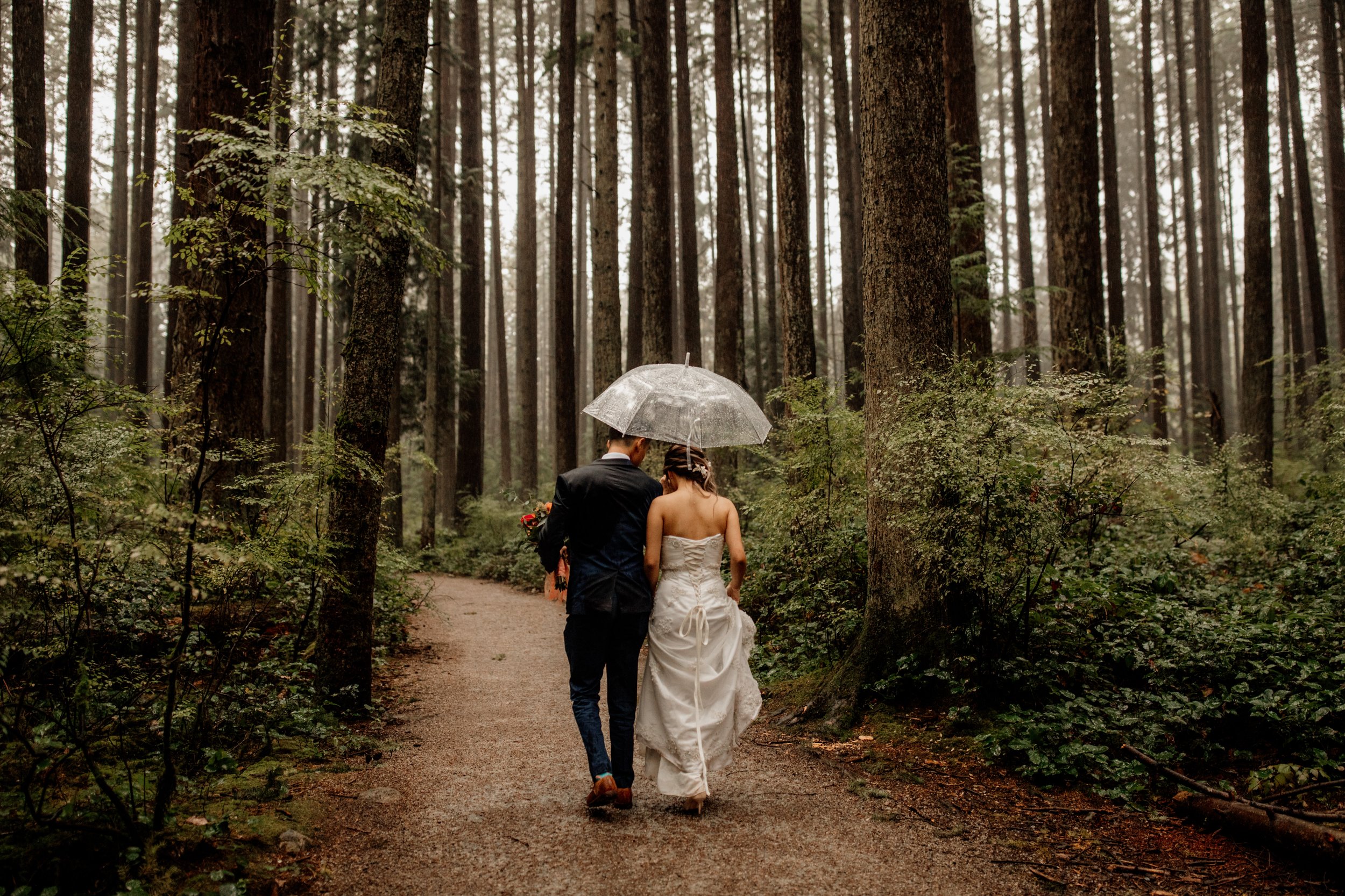 pacific-spirit-park-elopement-aileen-choi-photo-bonnie-tavis-244.jpg