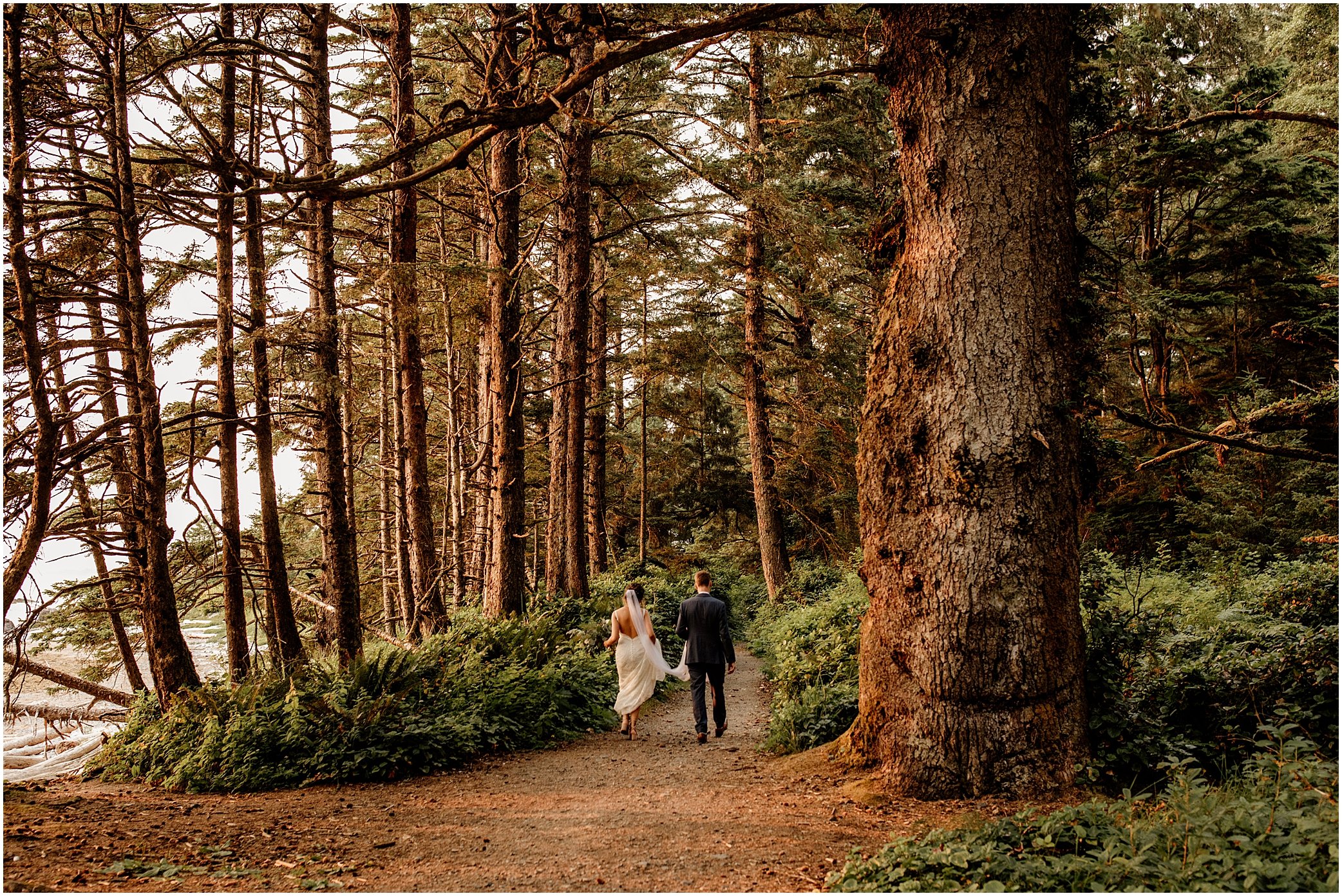 wickaninnish-beach-wedding-tofino-aileen-choi-photo-queenie-ross-597.jpg