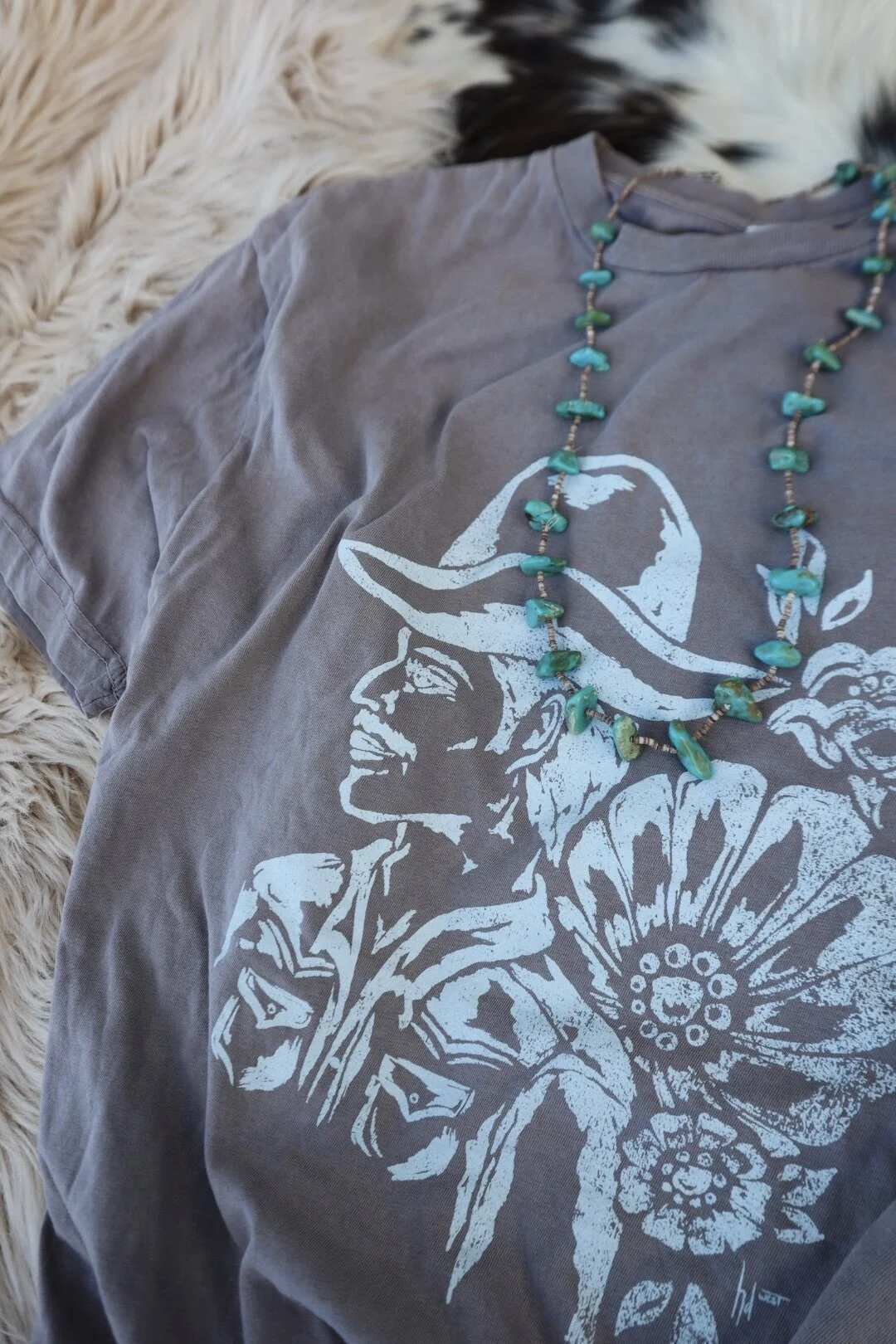 3D05220D-B5B3-426B-8540-94FA2D85FC90