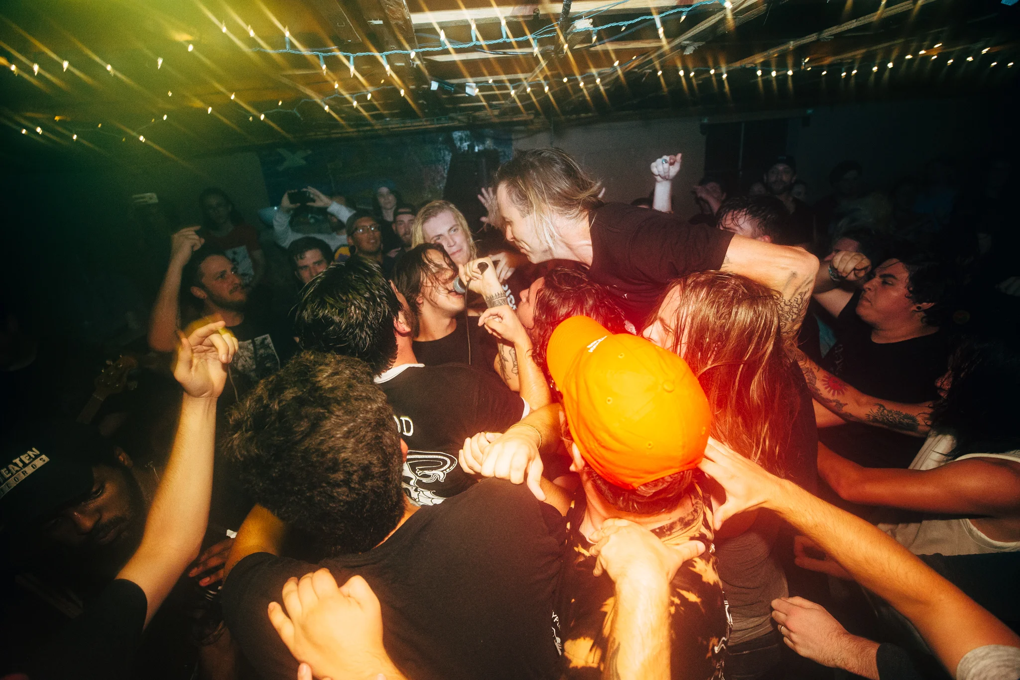 Patrick Miranda Vs. crowd Me Vs. fogging camera lens