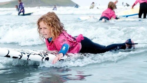 Kid+surfing[1].jpg