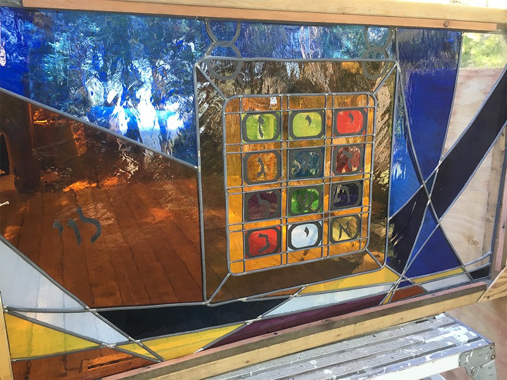 Studio shot of the breastplate in the Levi window from Anshe Torah Twelve Tribes Clerestory project