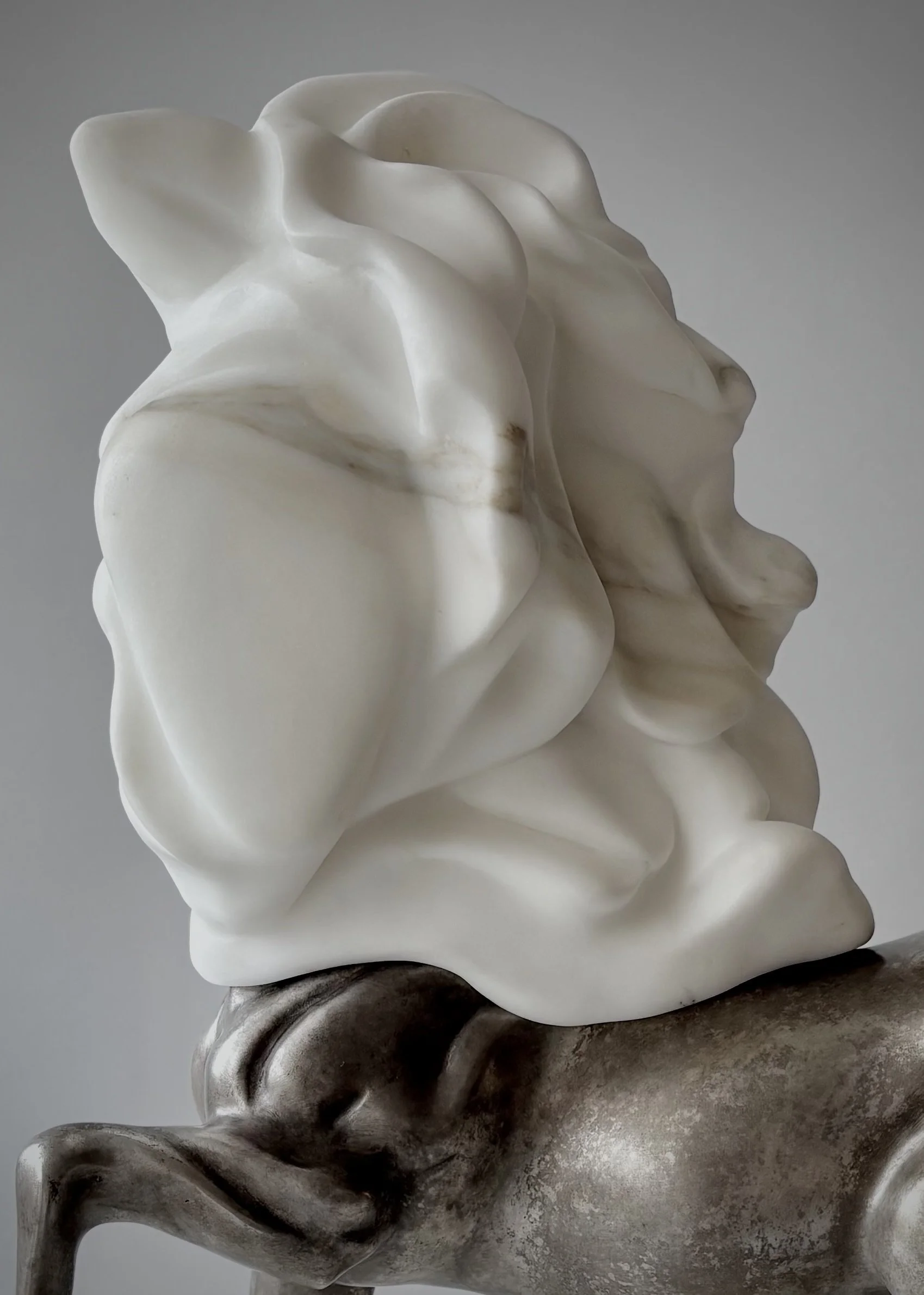 Two Classical Materials, One Sculpture: A New Direction for the Horse Sculpture Series&nbsp;&nbsp;