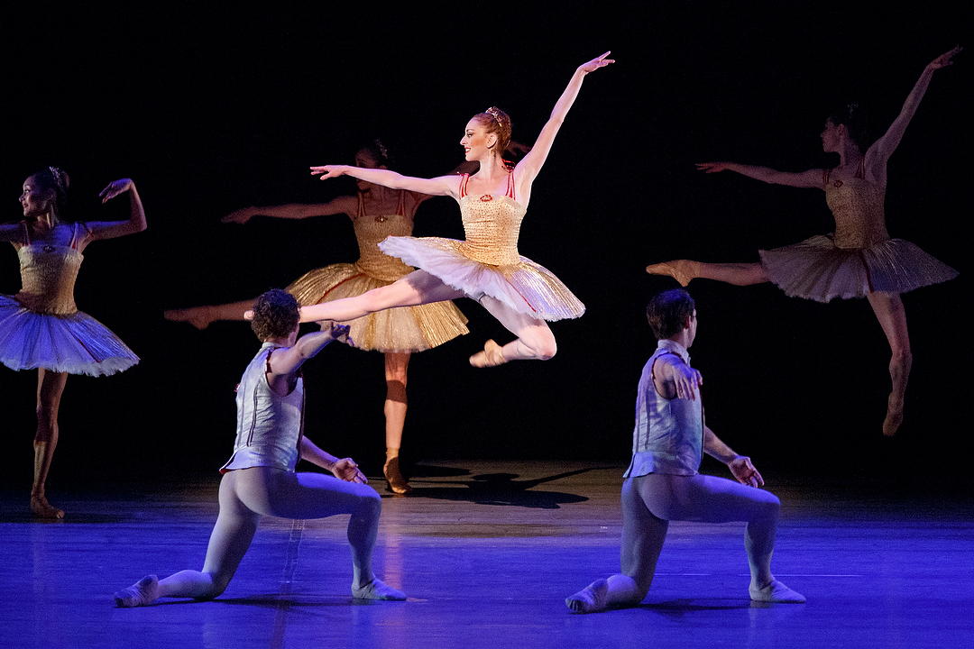National Ballet of Canada, Jorma Elo's Pur Ti Miro *Photo by Bruce Zinger