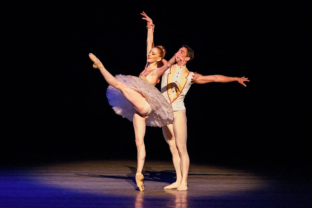 National Ballet of Canada, Jorma Elo's Pur Ti Miro *Photo by Bruce Zinger