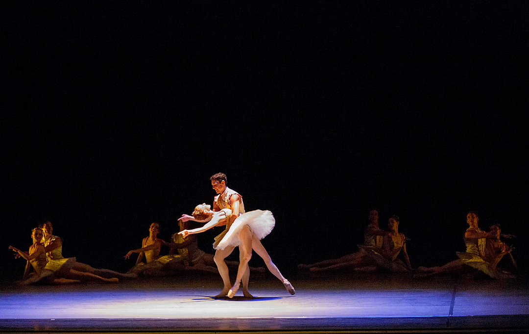National Ballet of Canada, Jorma Elo's Pur Ti Miro *Photo by Bruce Zinger