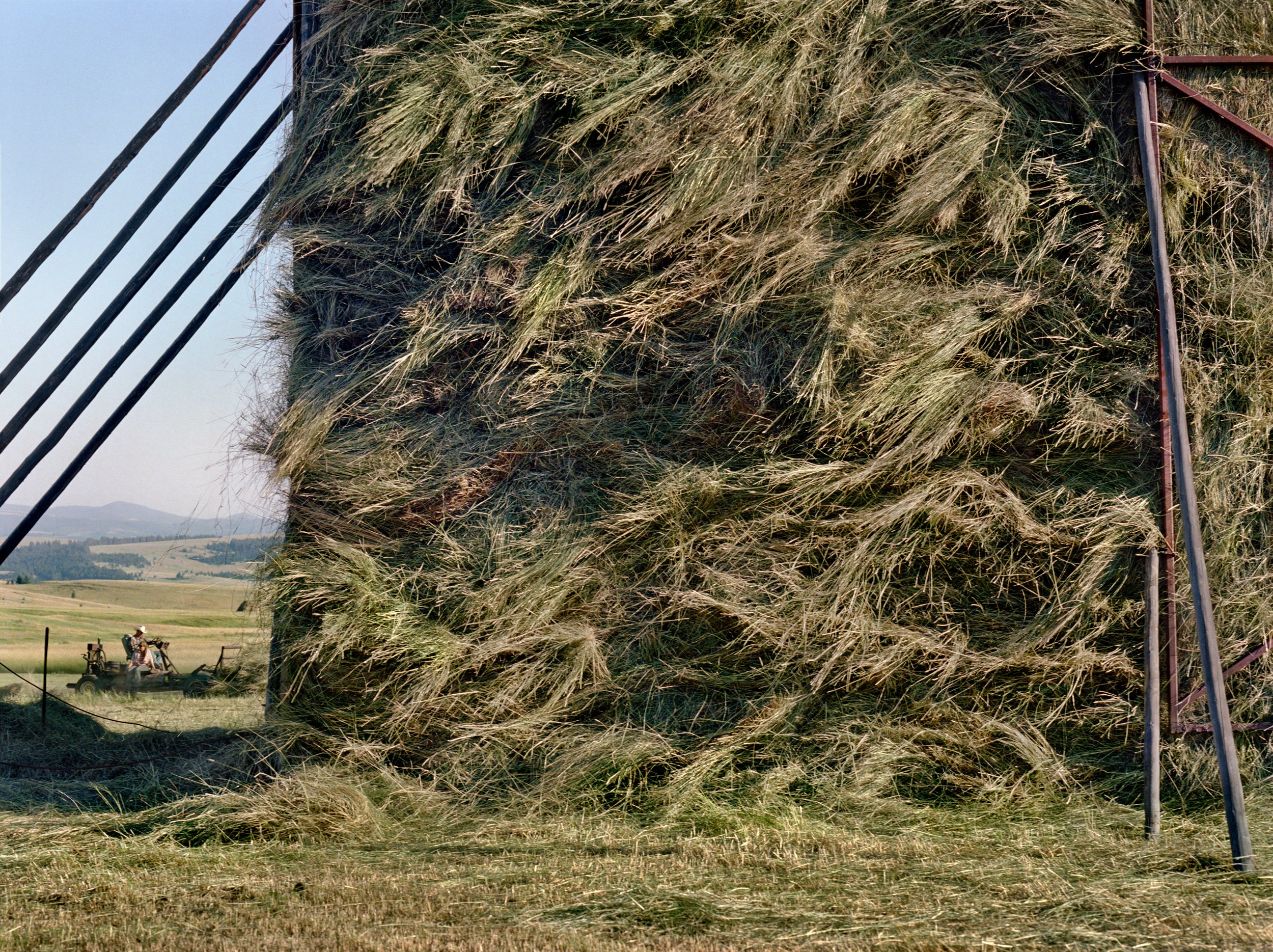 Holly Lynton - Bare Handed - 46 - Graveley haystack wall.jpg