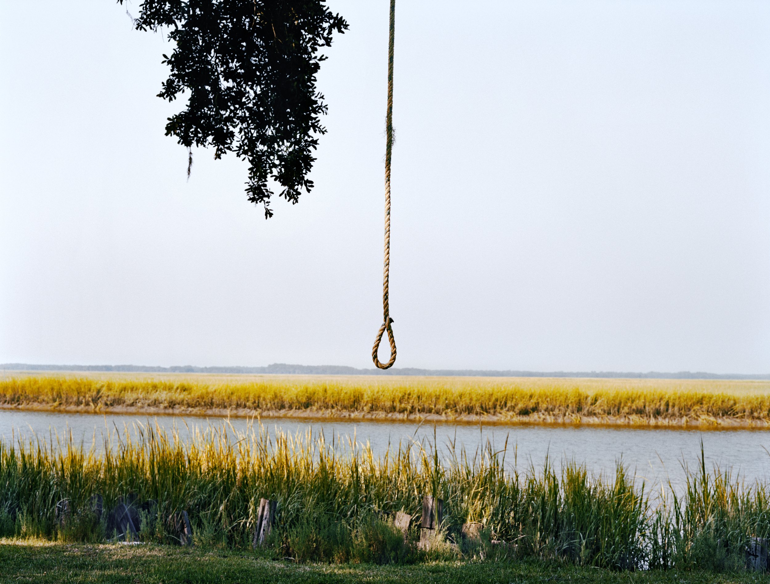 Holly Lynton - Bare Handed - 58 - rope swing Ben.jpg