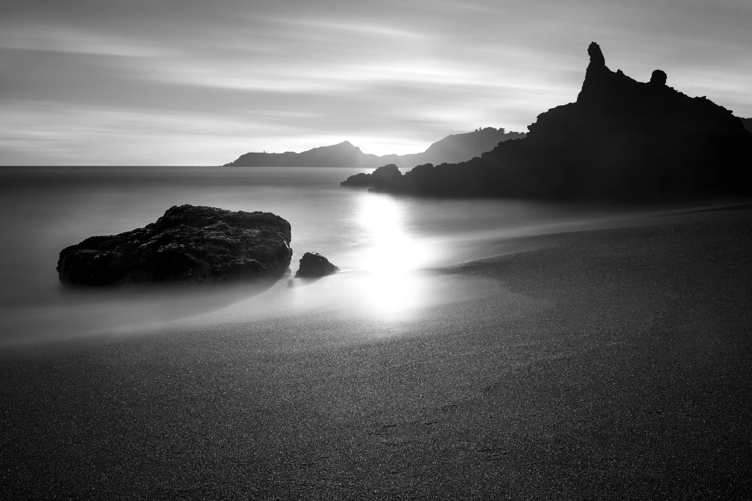 blacksandsbeach5.jpg