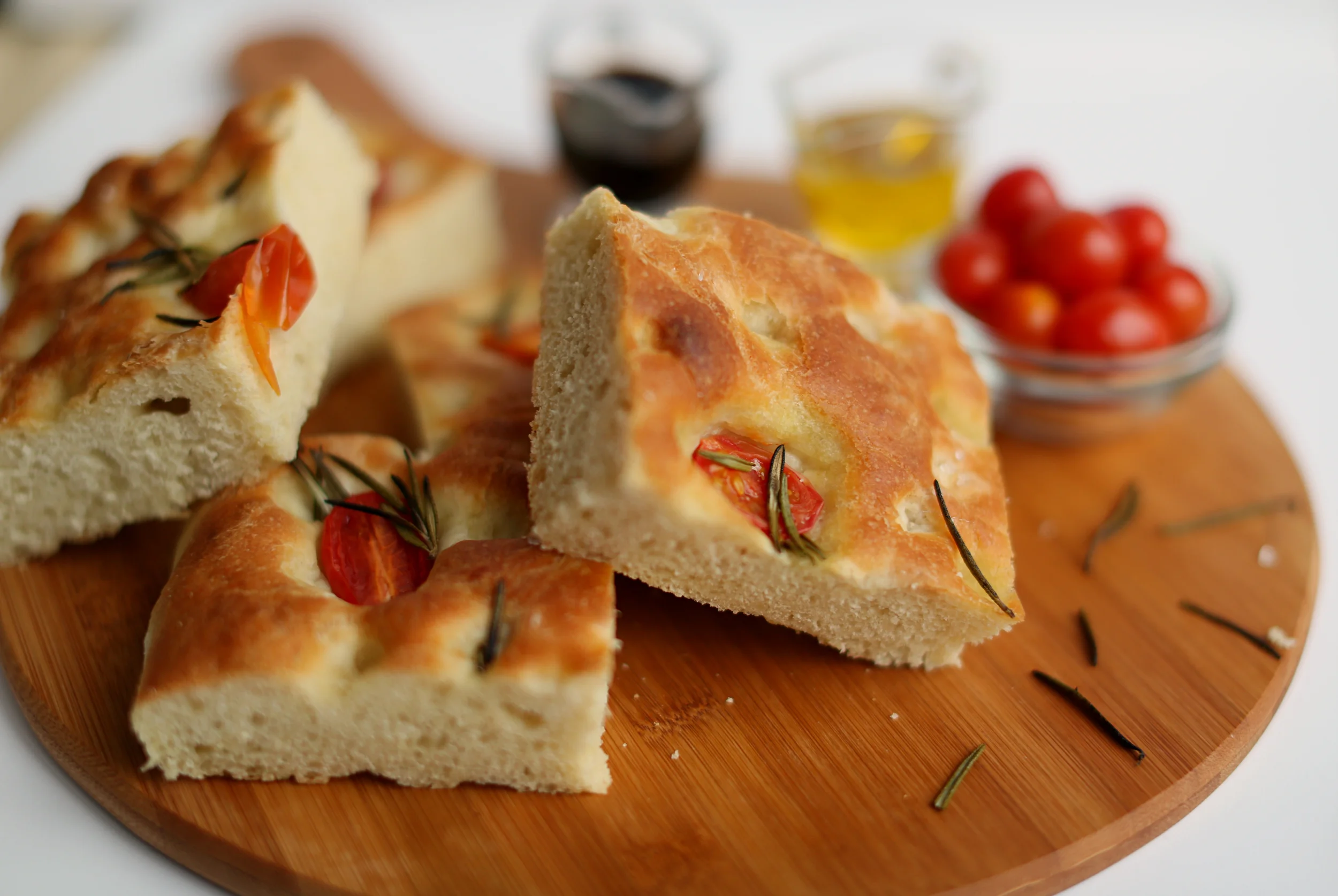 Rosemary Tomato Focaccia Bread