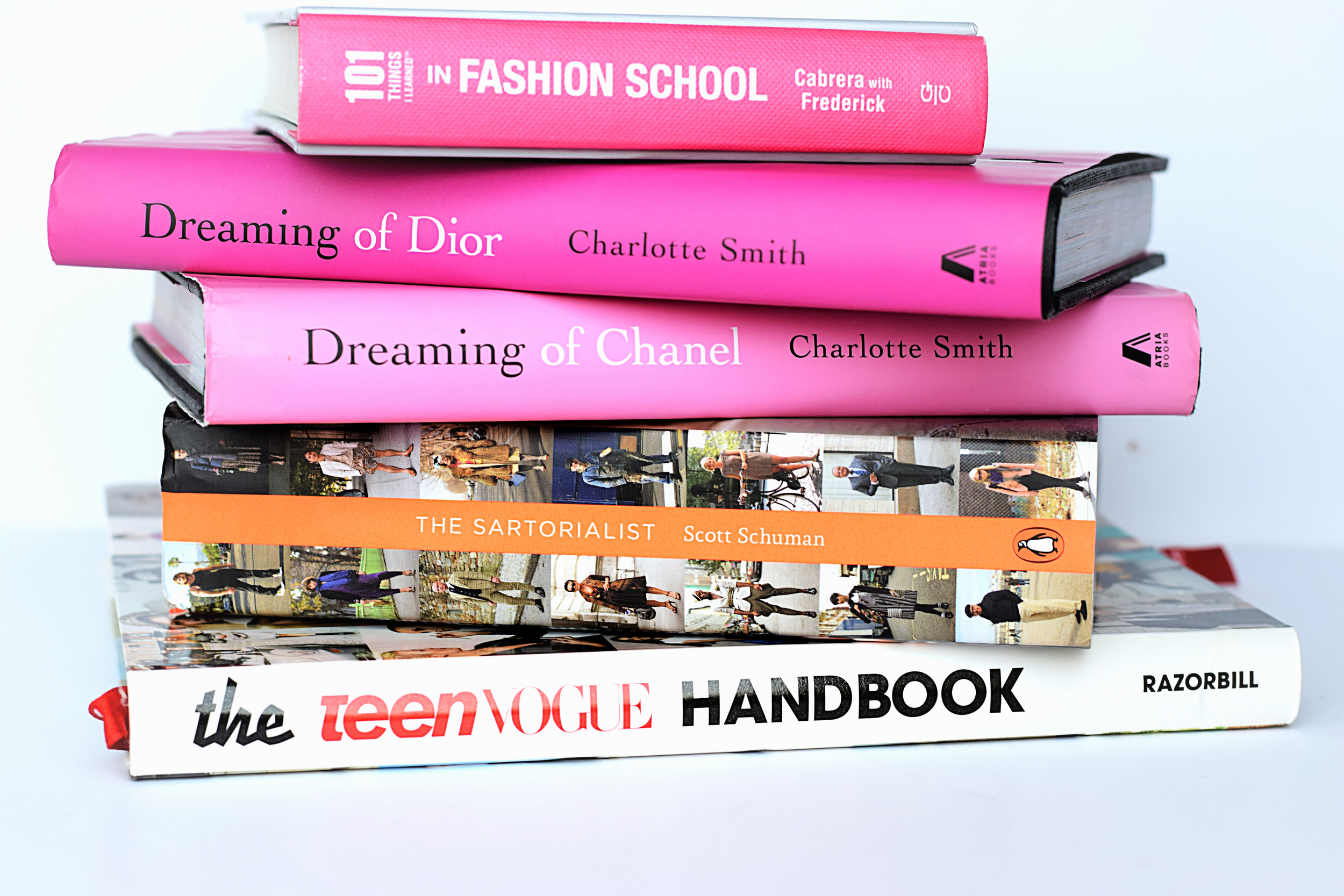 Easy-Read Fashion Books