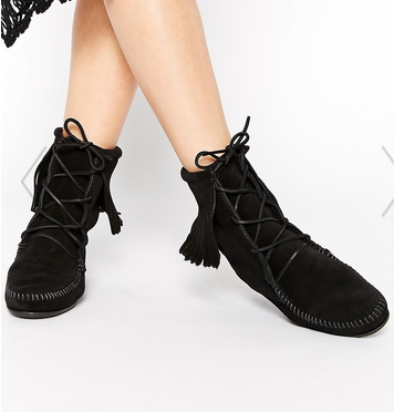 Minnetonka lace up boots